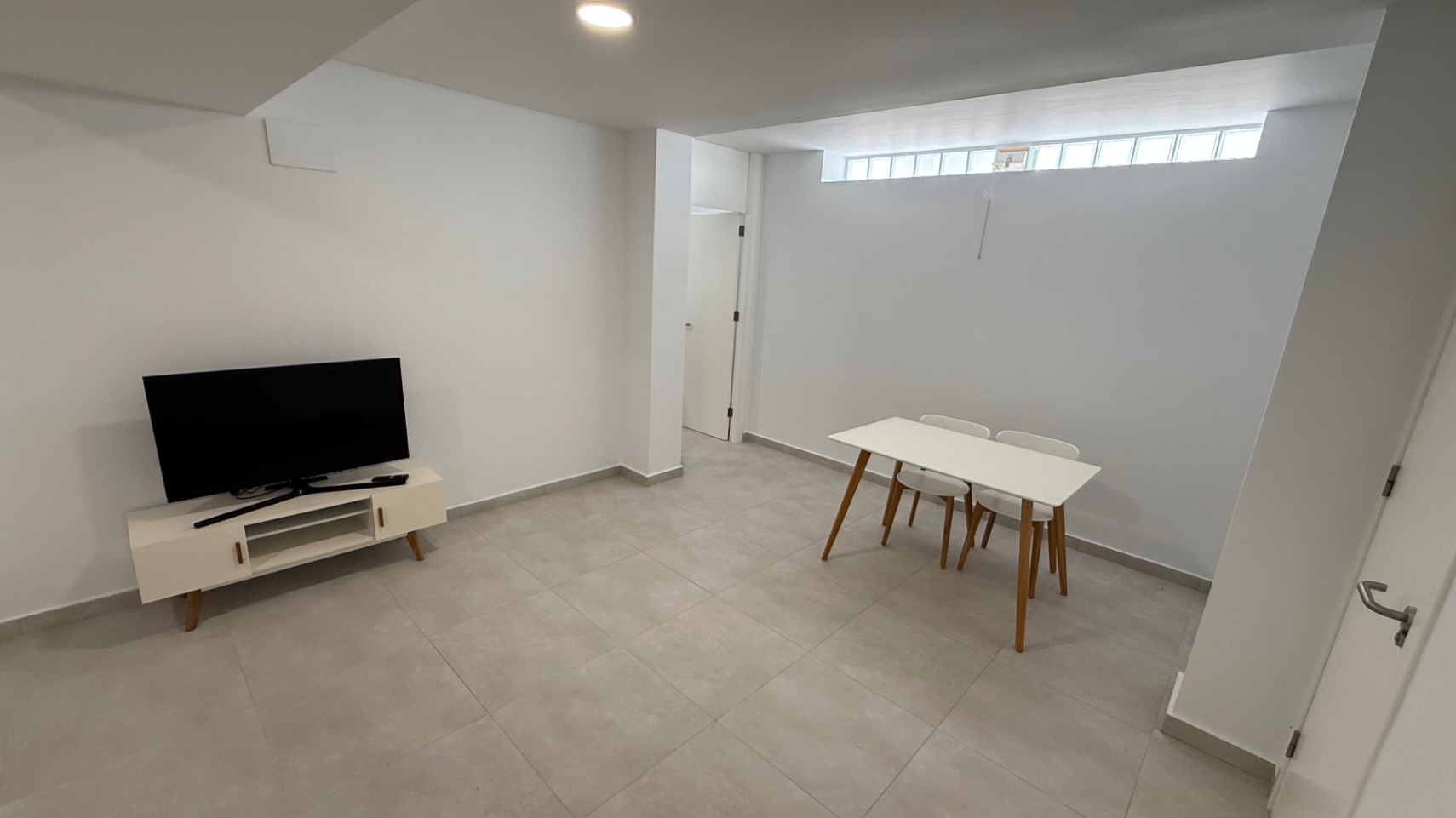 For sale - 5 Bedroom 3 Bathroom Town House in Orihuela - Inland  - Alicante