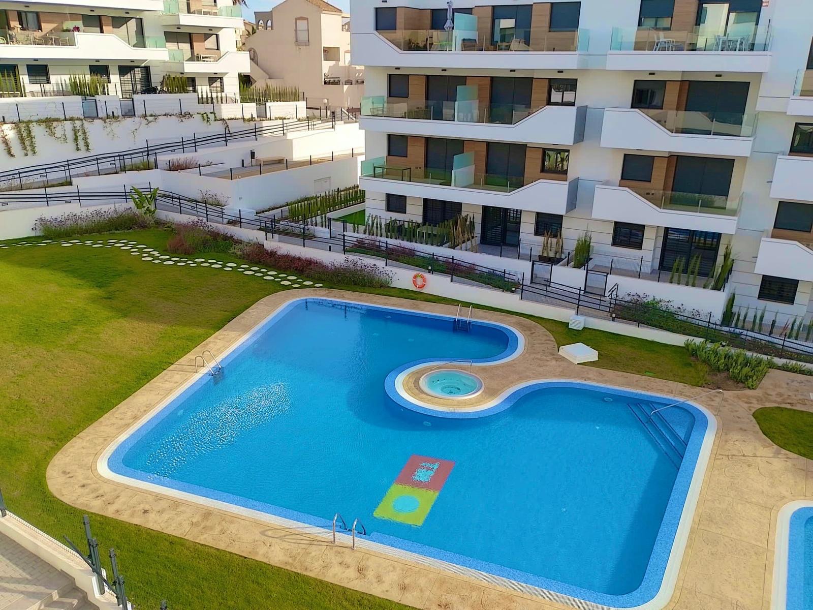 For sale - 2 Bedroom 2 Bathroom Apartment in Orihuela - Inland  - Alicante
