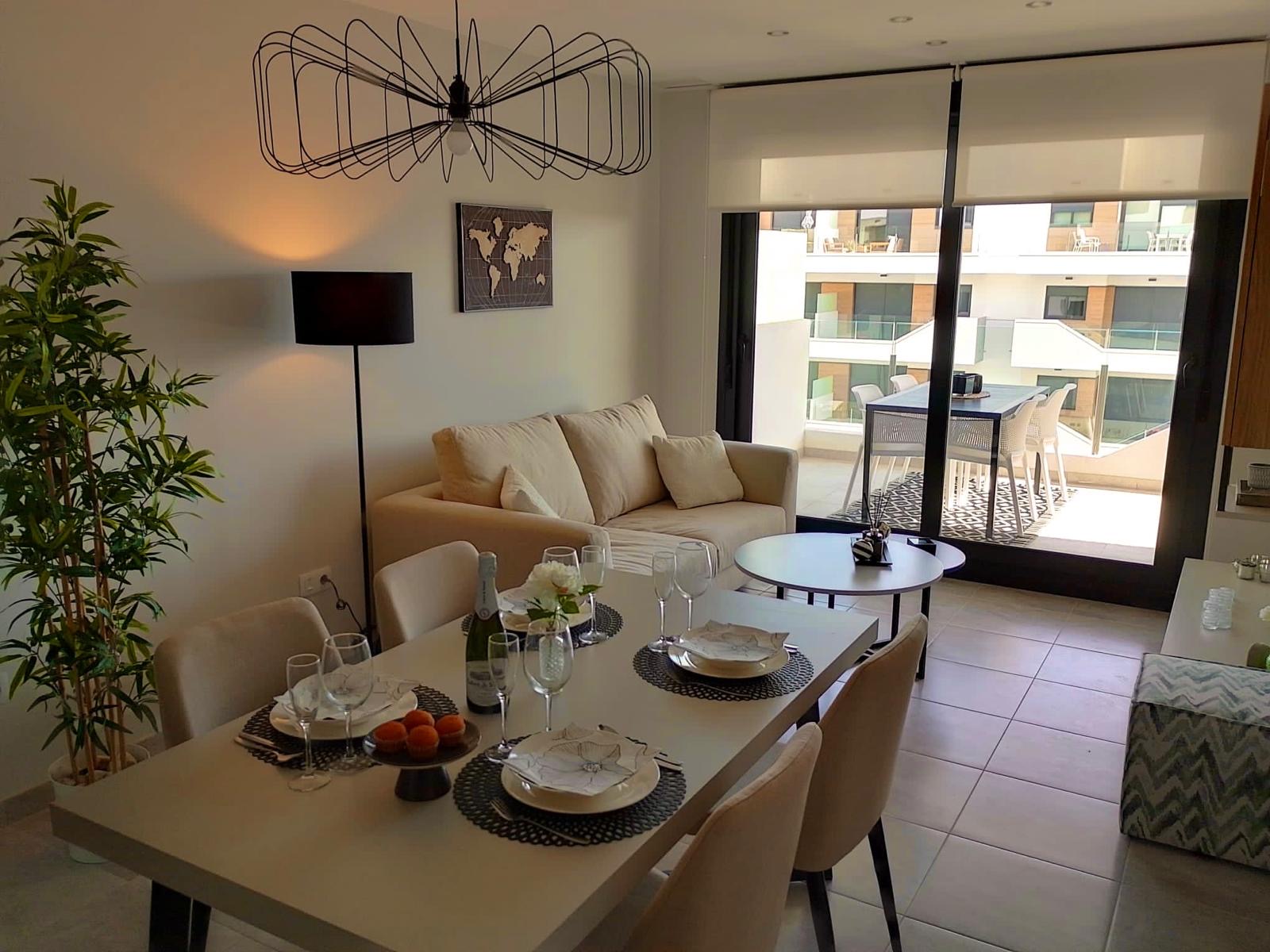 For sale - 2 Bedroom 2 Bathroom Apartment in Orihuela - Inland  - Alicante