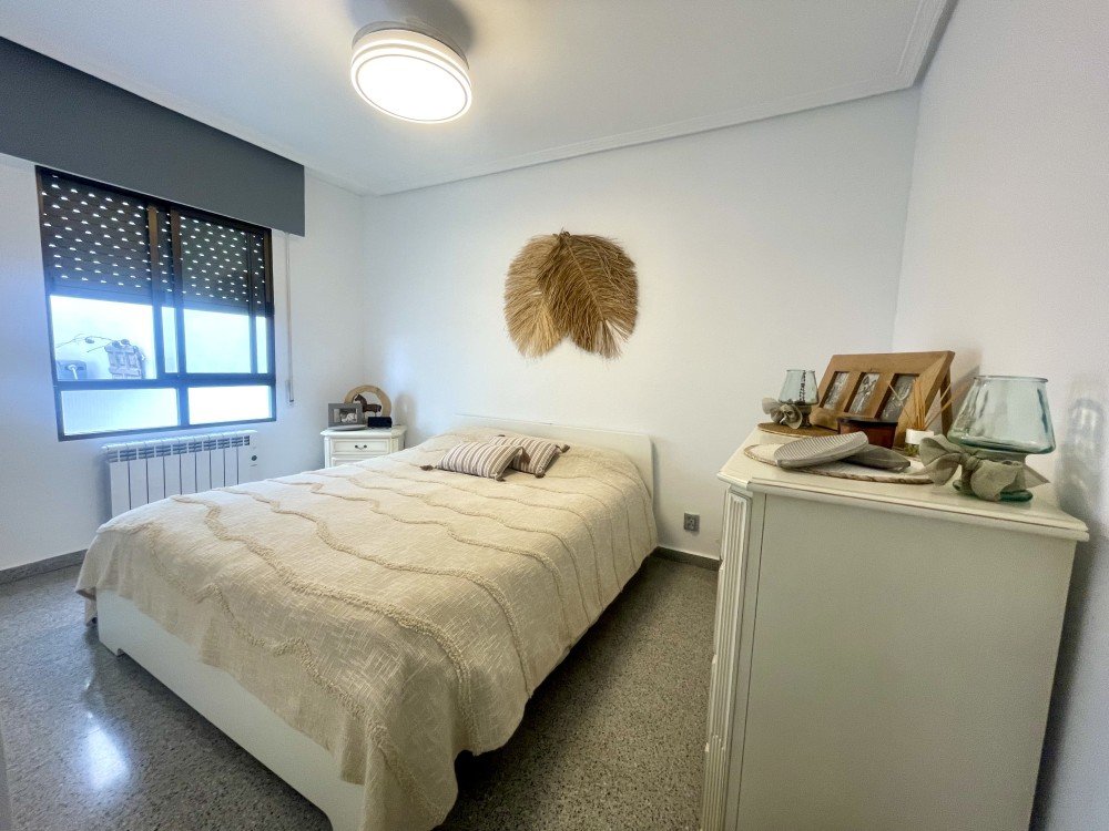 For sale - 3 Bedroom 1 Bathroom Apartment in Orihuela Costa - Costa Blanca  - Alicante