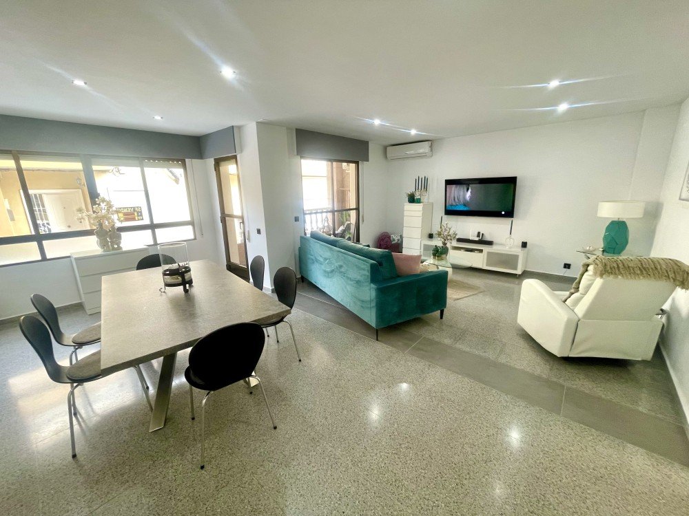 For sale - 3 Bedroom 1 Bathroom Apartment in Orihuela Costa - Costa Blanca  - Alicante