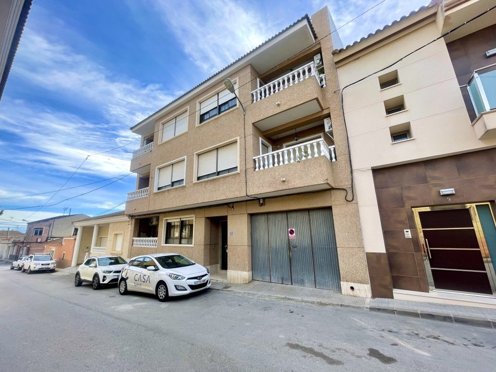 3 Bedroom 1 Bathroom Apartment in Orihuela Costa
