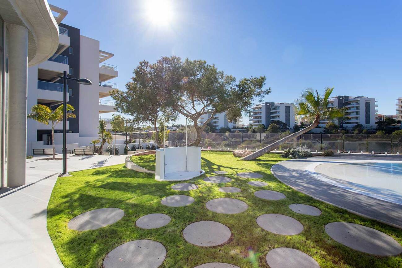 For sale - 3 Bedroom 2 Bathroom Apartment in Orihuela Costa - Los Dolses  - Alicante