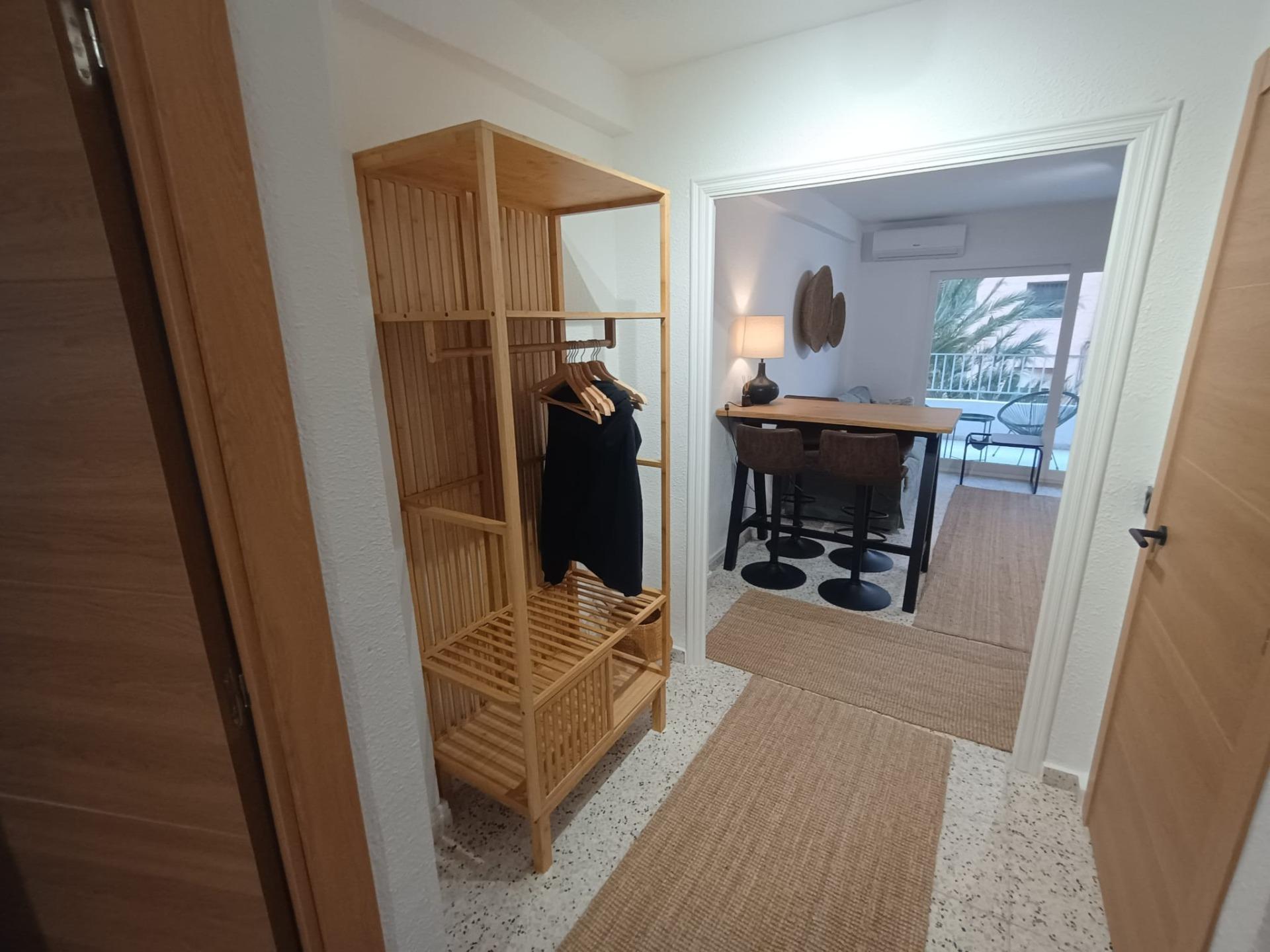 For sale - 2 Bedroom 1 Bathroom Apartment in Guardamar del Segura - Urbanizaciones  - Alicante