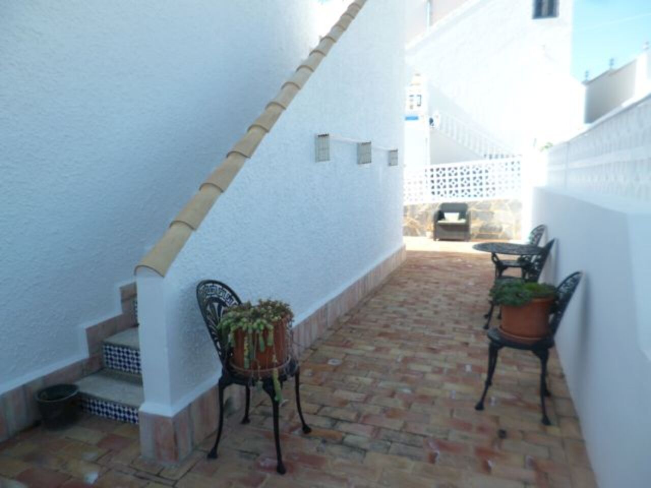 For sale - 5 Bedroom 4 Bathroom Villa in Villamartin - Costa Blanca  - Alicante