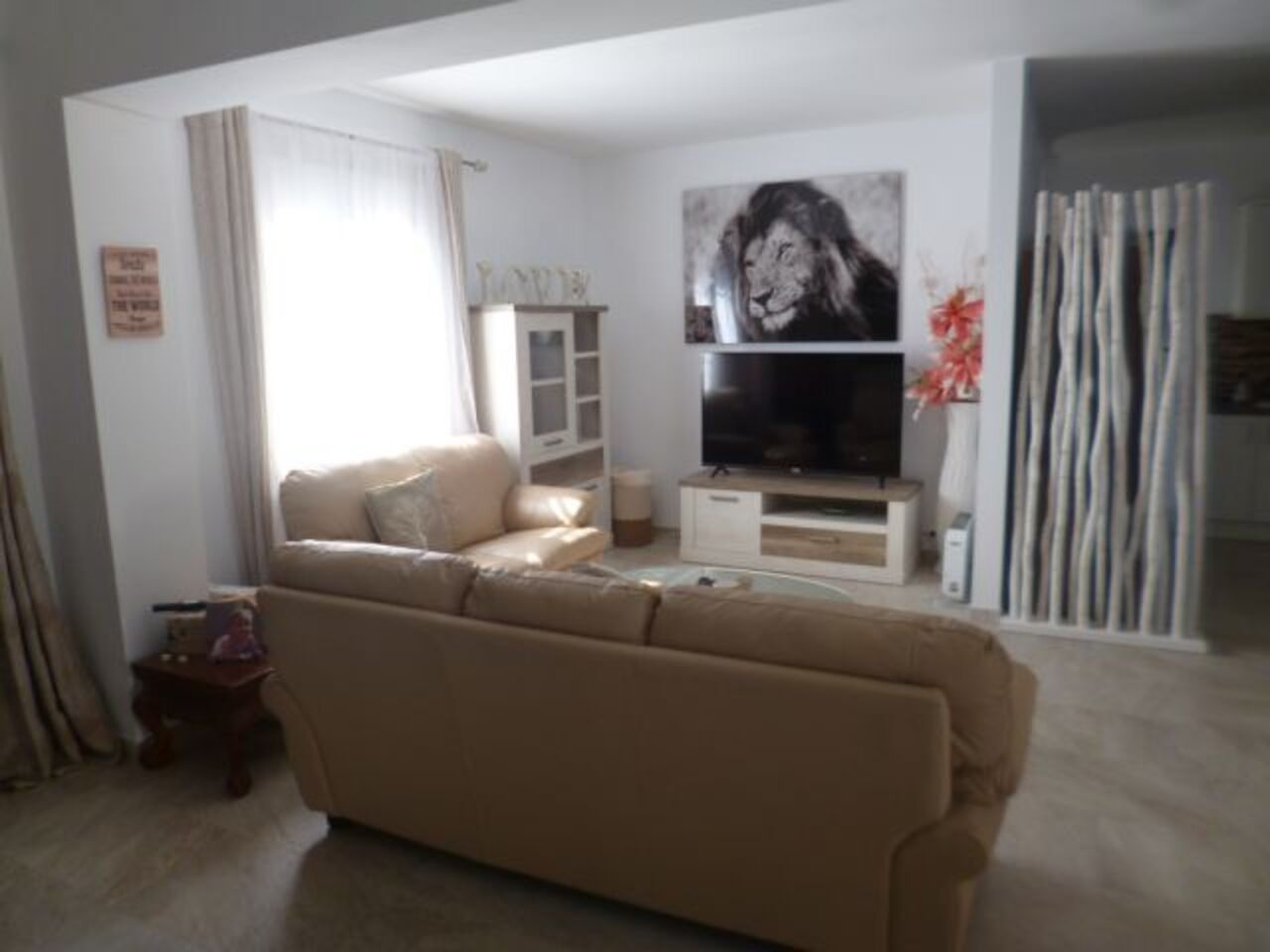 For sale - 5 Bedroom 4 Bathroom Villa in Villamartin - Costa Blanca  - Alicante