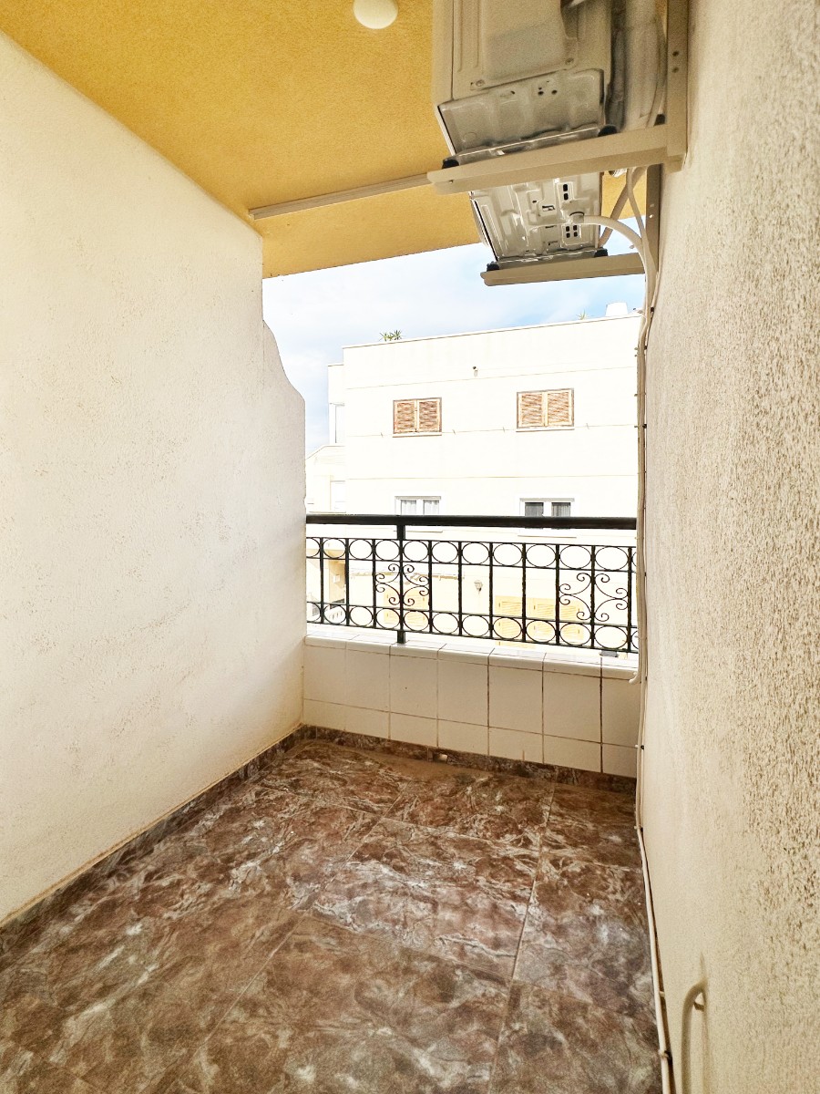 For sale - 3 Bedroom 2 Bathroom Town House in Orihuela Costa - Costa Blanca  - Alicante