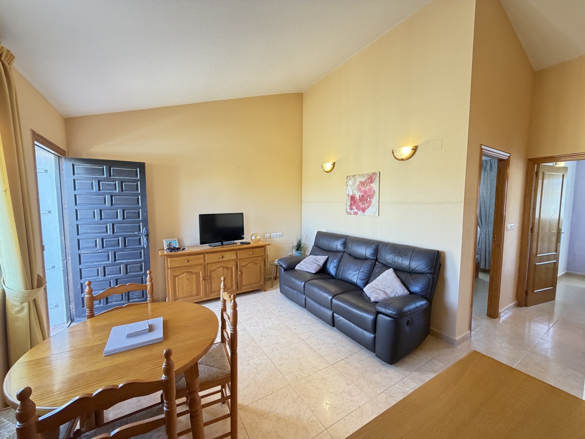 Penthouse in Villamartin - Image 5