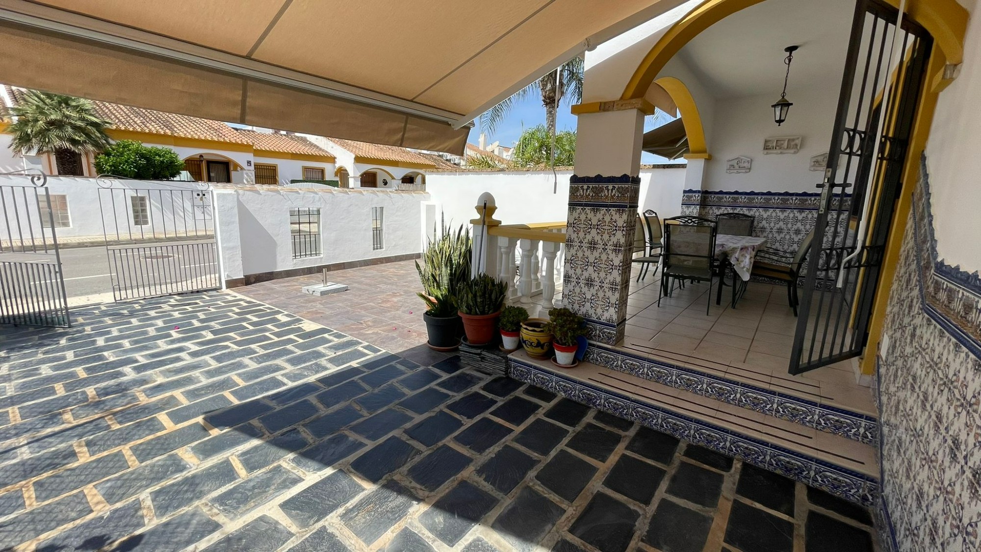 For sale - 3 Bedroom 2 Bathroom Town House in Pilar de La Horadada - Costa Blanca  - Alicante