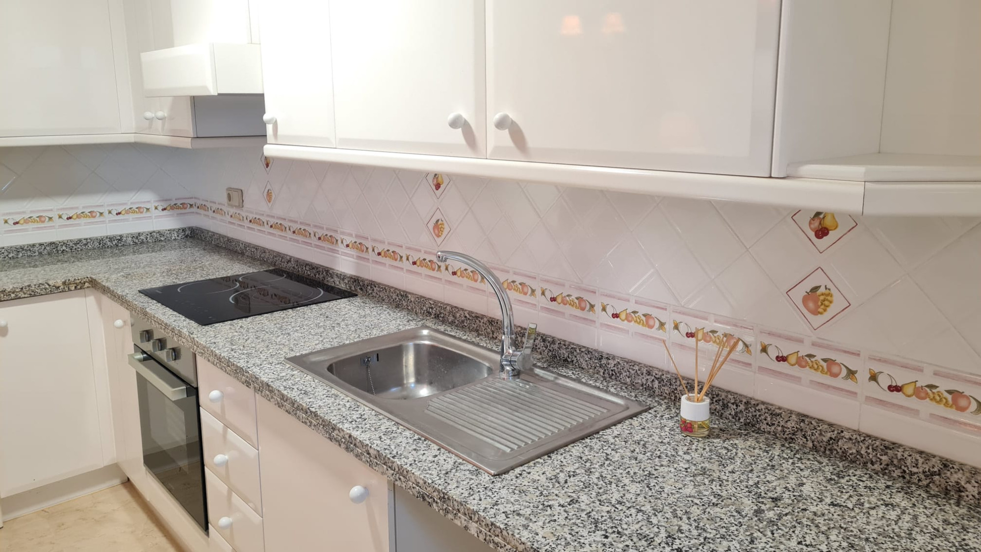 For sale - 2 Bedroom 1 Bathroom Bungalow in Villamartin - Costa Blanca  - Alicante