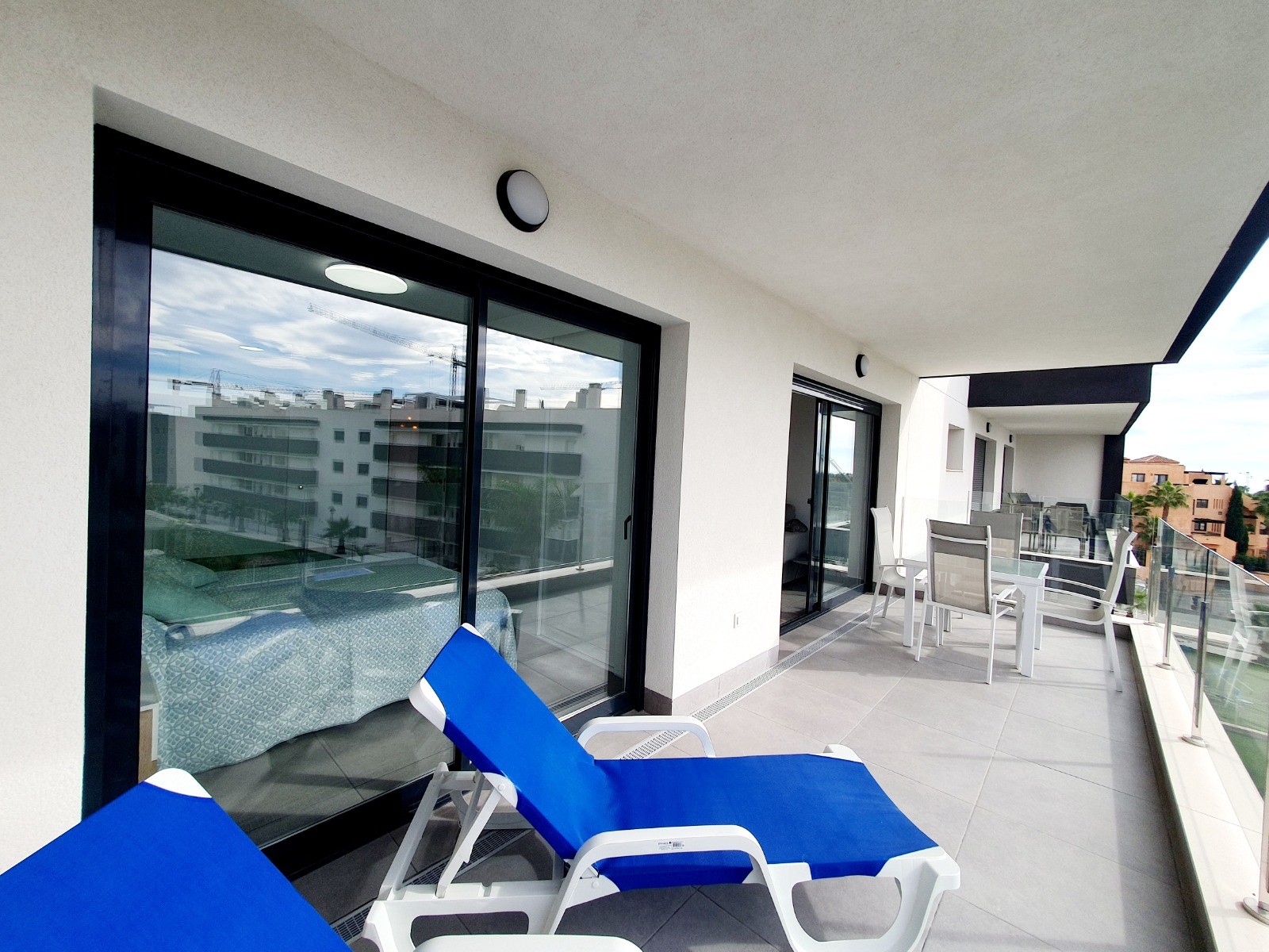 For sale - 2 Bedroom 2 Bathroom Apartment in Villamartin - Costa Blanca  - Alicante