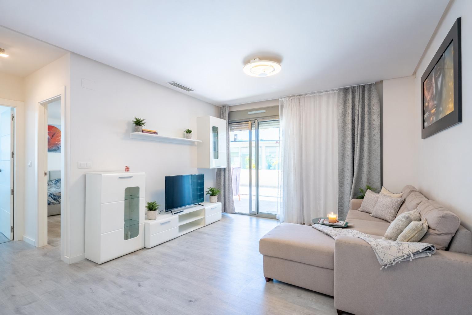 For sale - 3 Bedroom 2 Bathroom Apartment in Orihuela Costa - Los Dolses  - Alicante