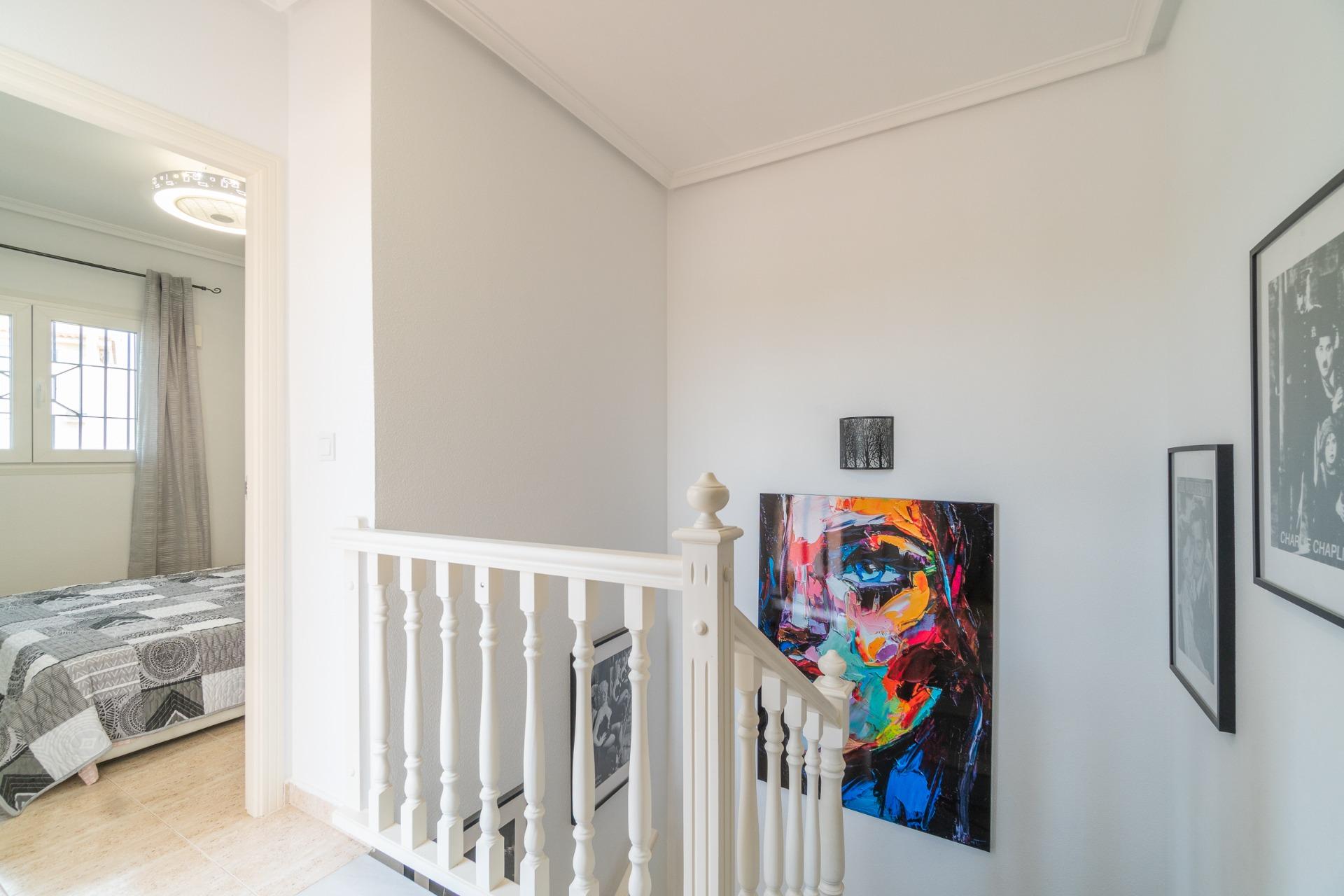 For sale - 3 Bedroom 2 Bathroom house in Orihuela Costa - Zeniamar-Horizonte-La Campana  - Alicante