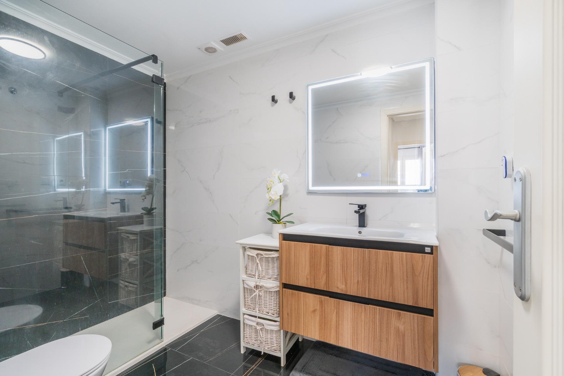 For sale - 3 Bedroom 2 Bathroom house in Orihuela Costa - Zeniamar-Horizonte-La Campana  - Alicante