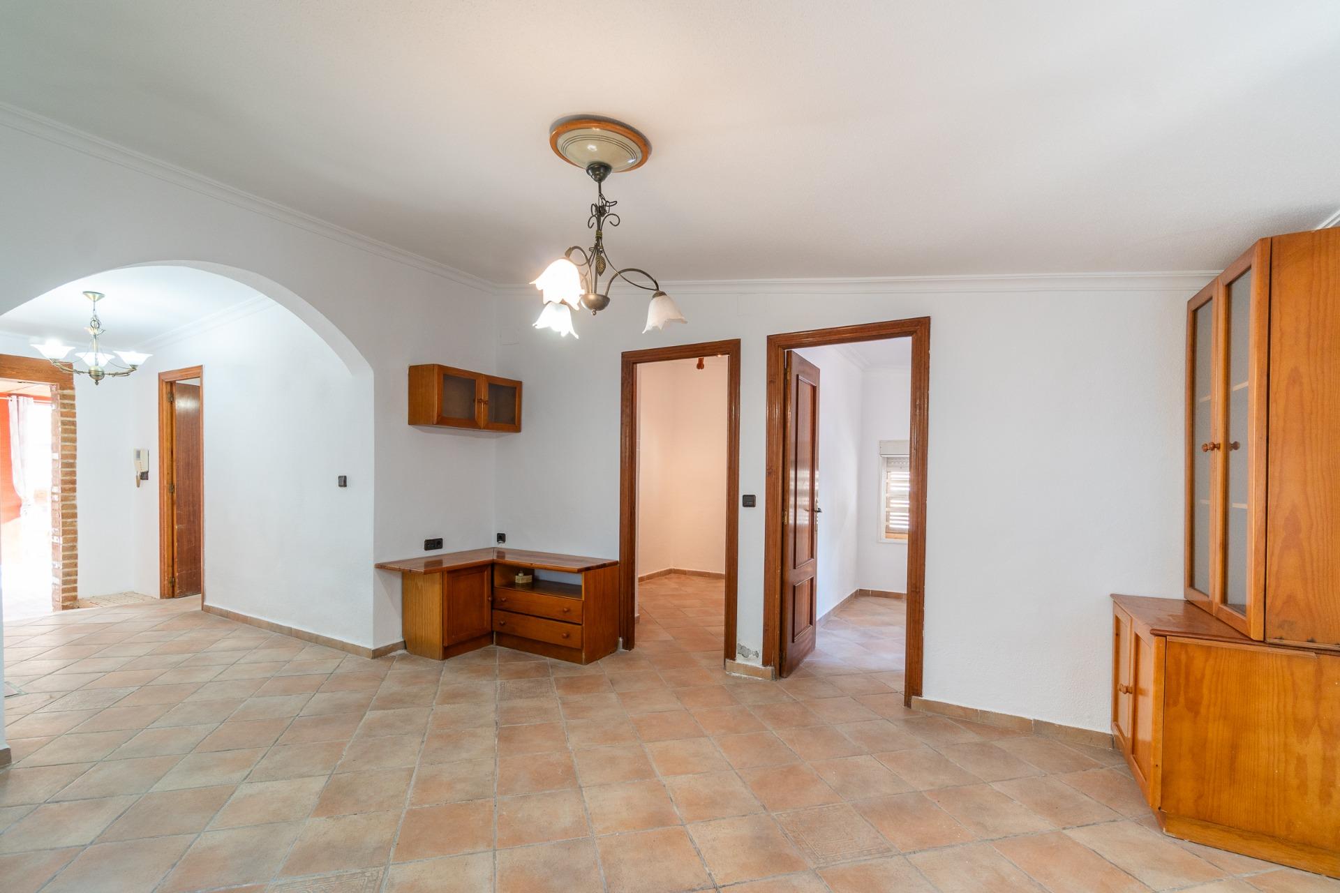 For sale - 4 Bedroom 2 Bathroom house in Los Altos - Orihuela costa  - Alicante