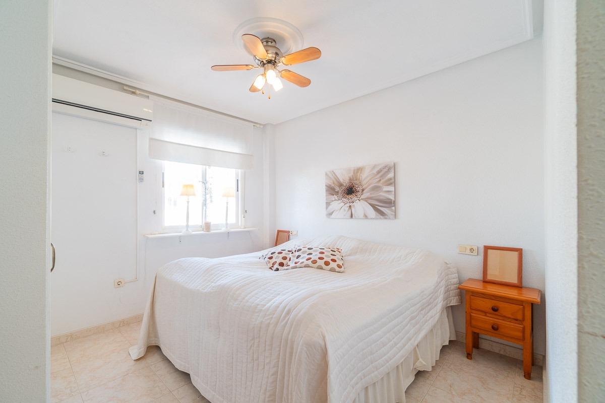 For sale - 2 Bedroom 1 Bathroom Duplex in Orihuela Costa - Playa Flamenca  - Alicante