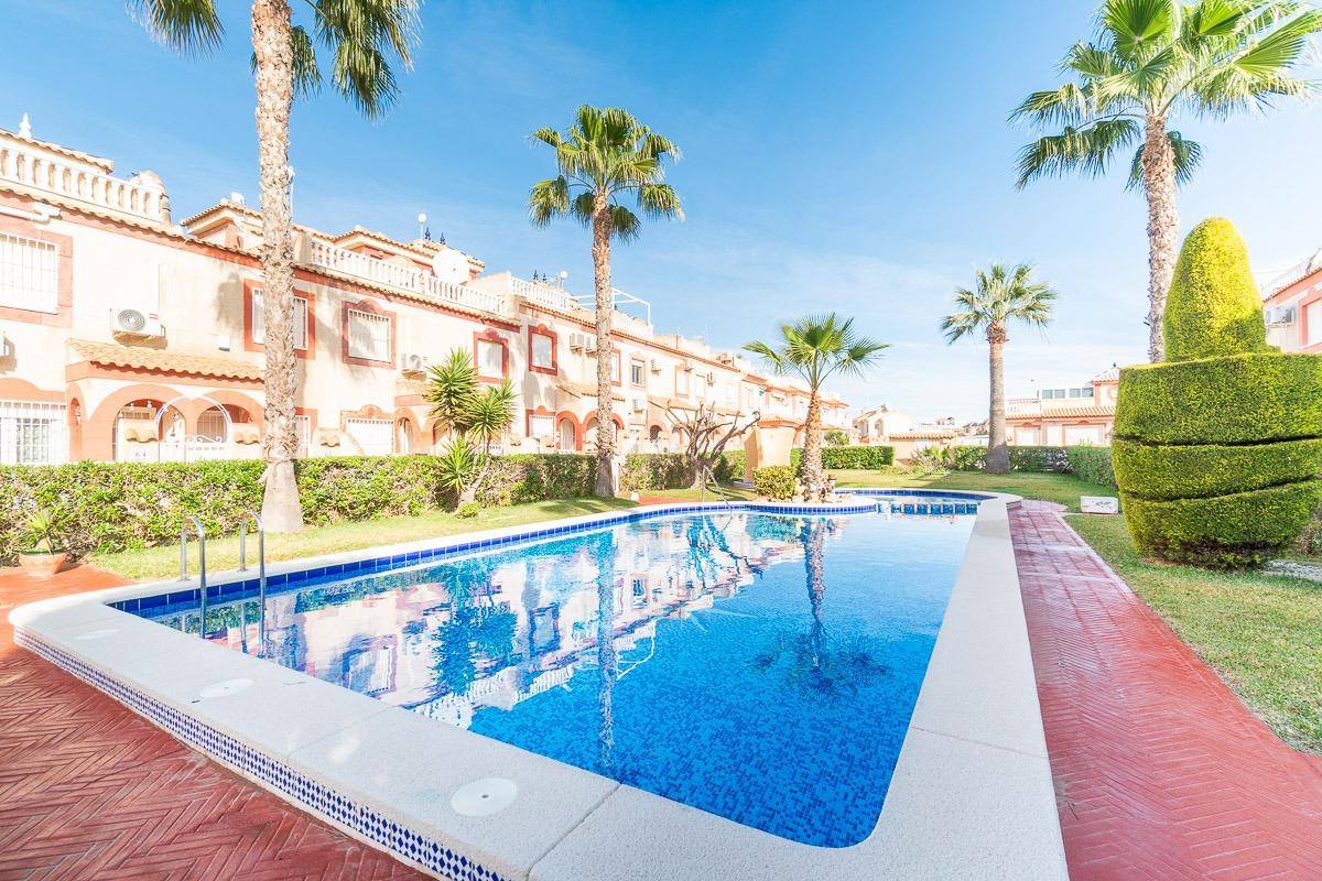 For sale - 2 Bedroom 1 Bathroom Duplex in Orihuela Costa - Playa Flamenca  - Alicante