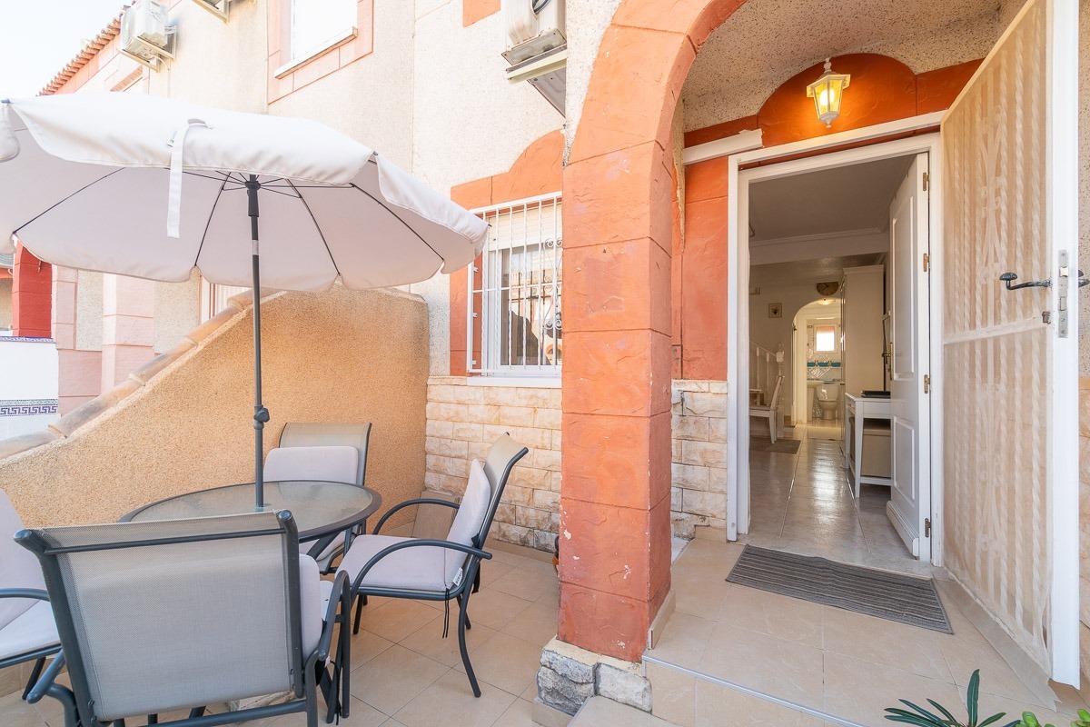 For sale - 2 Bedroom 1 Bathroom Duplex in Orihuela Costa - Playa Flamenca  - Alicante