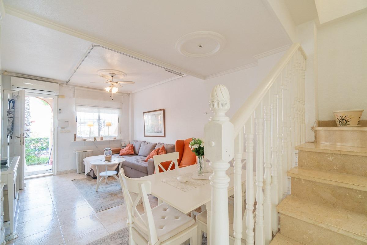 For sale - 2 Bedroom 1 Bathroom Duplex in Orihuela Costa - Playa Flamenca  - Alicante