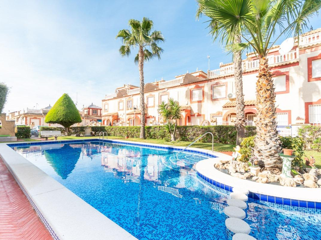 2 Bedroom 1 Bathroom Townhouse in Playa Flamenca