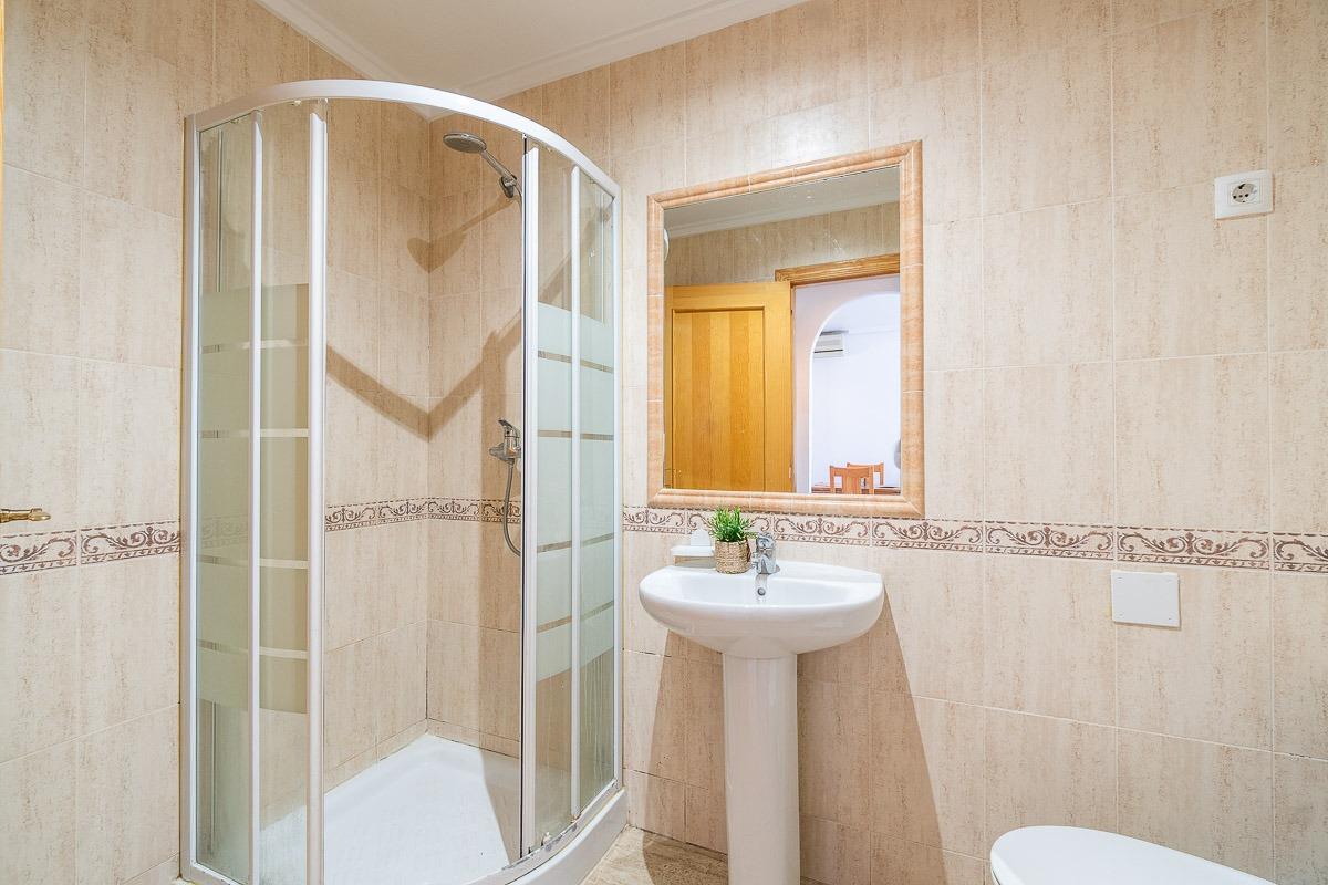 For sale - 2 Bedroom 1 Bathroom Bungalow in Orihuela Costa - Villamartin  - Alicante