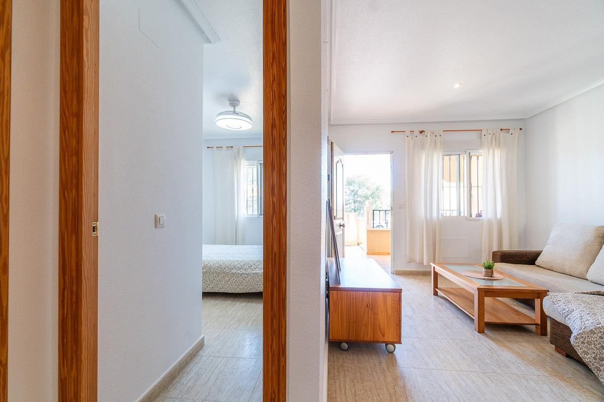 For sale - 2 Bedroom 1 Bathroom Bungalow in Orihuela Costa - Villamartin  - Alicante