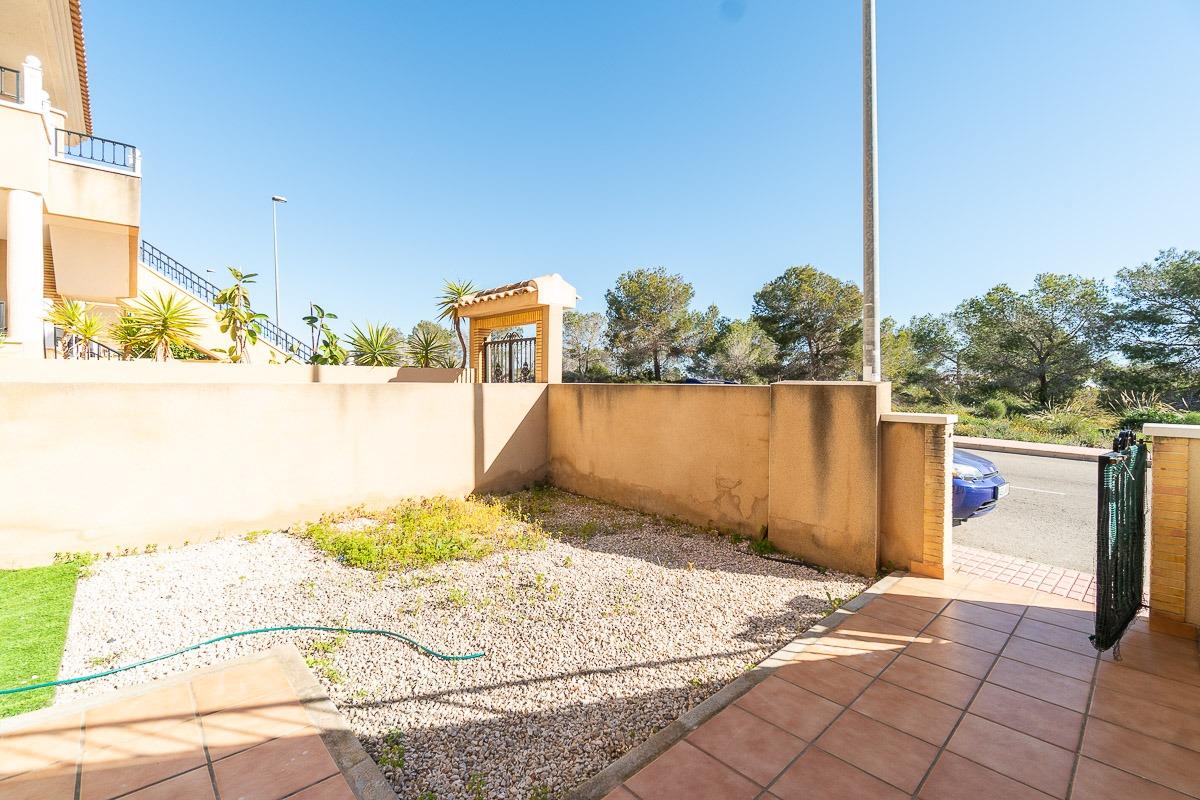 For sale - 2 Bedroom 1 Bathroom Bungalow in Orihuela Costa - Villamartin  - Alicante