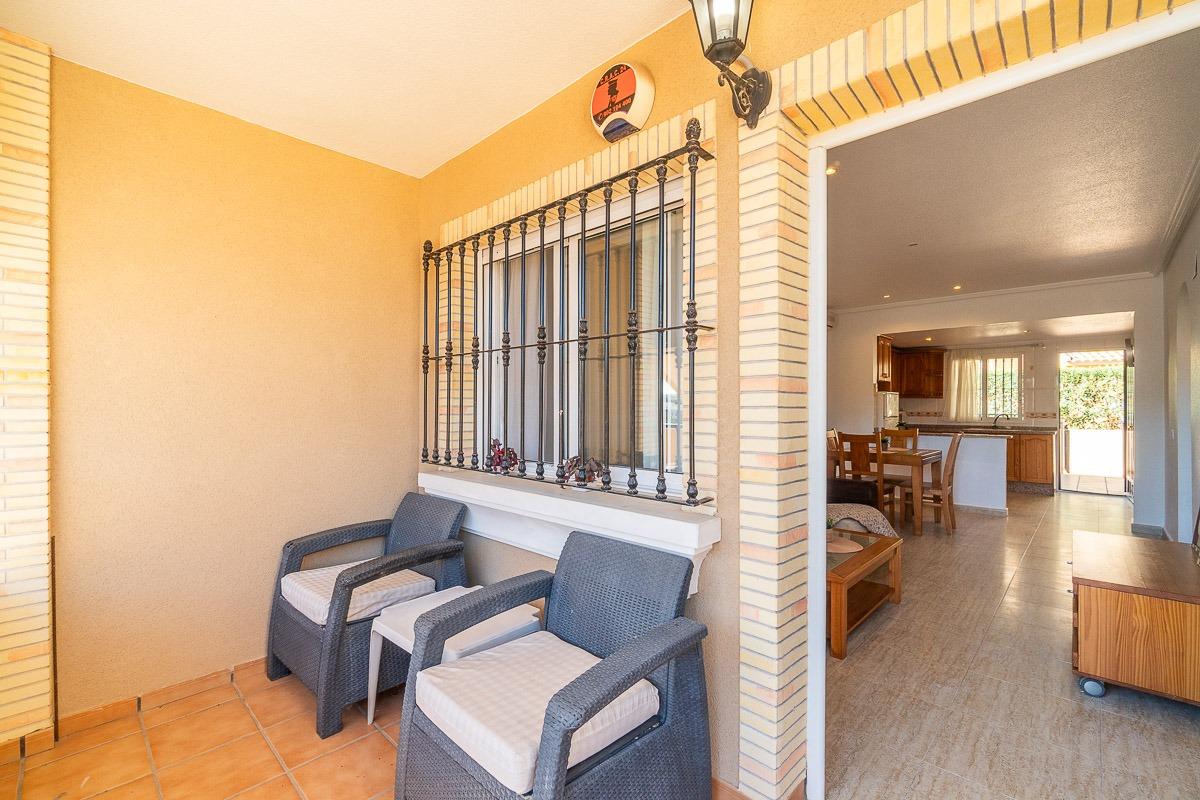For sale - 2 Bedroom 1 Bathroom Bungalow in Orihuela Costa - Villamartin  - Alicante