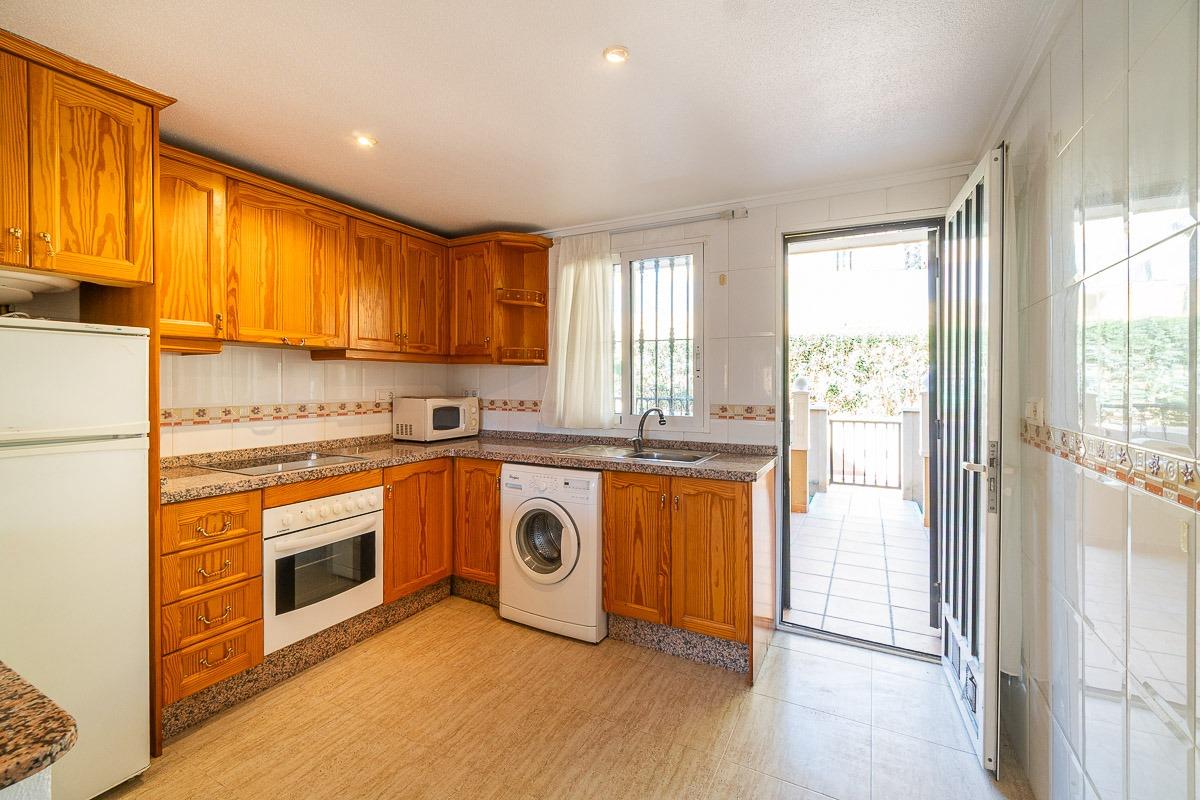 For sale - 2 Bedroom 1 Bathroom Bungalow in Orihuela Costa - Villamartin  - Alicante