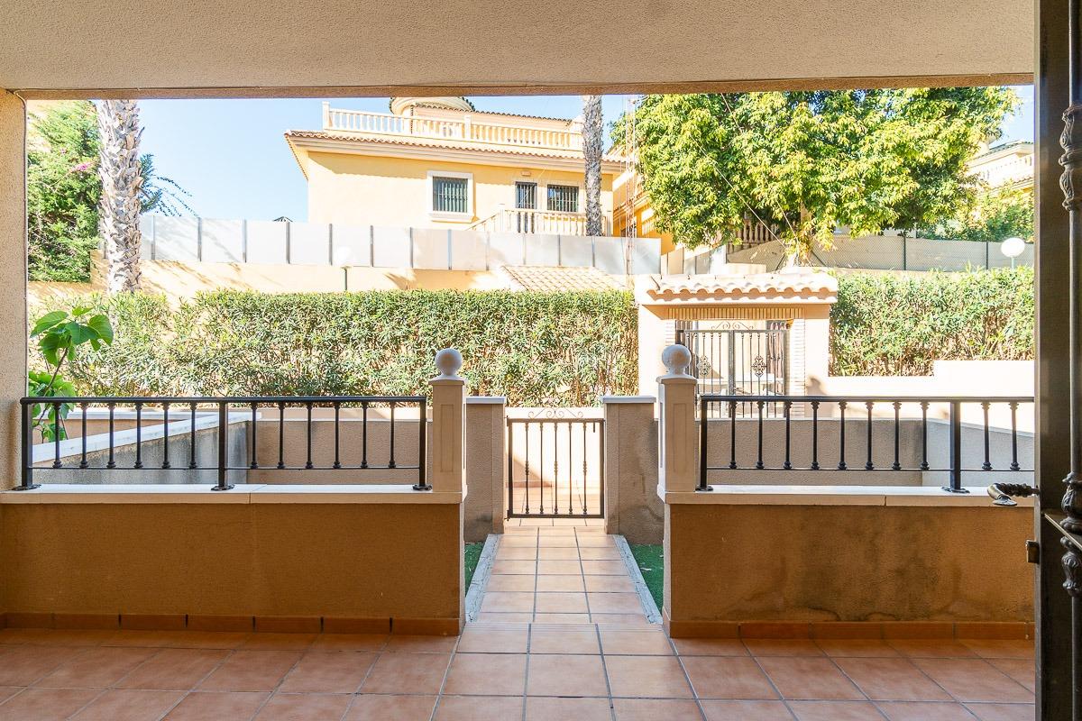 For sale - 2 Bedroom 1 Bathroom Bungalow in Orihuela Costa - Villamartin  - Alicante