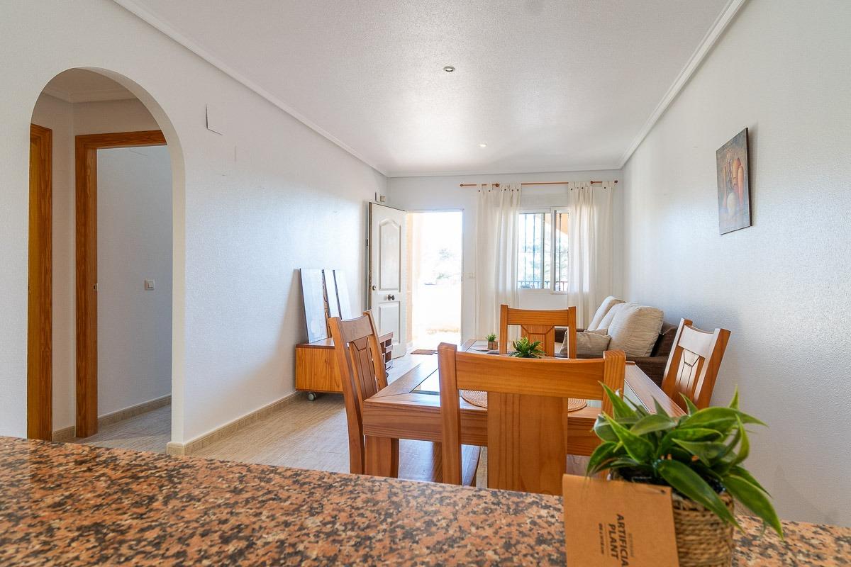 For sale - 2 Bedroom 1 Bathroom Bungalow in Orihuela Costa - Villamartin  - Alicante