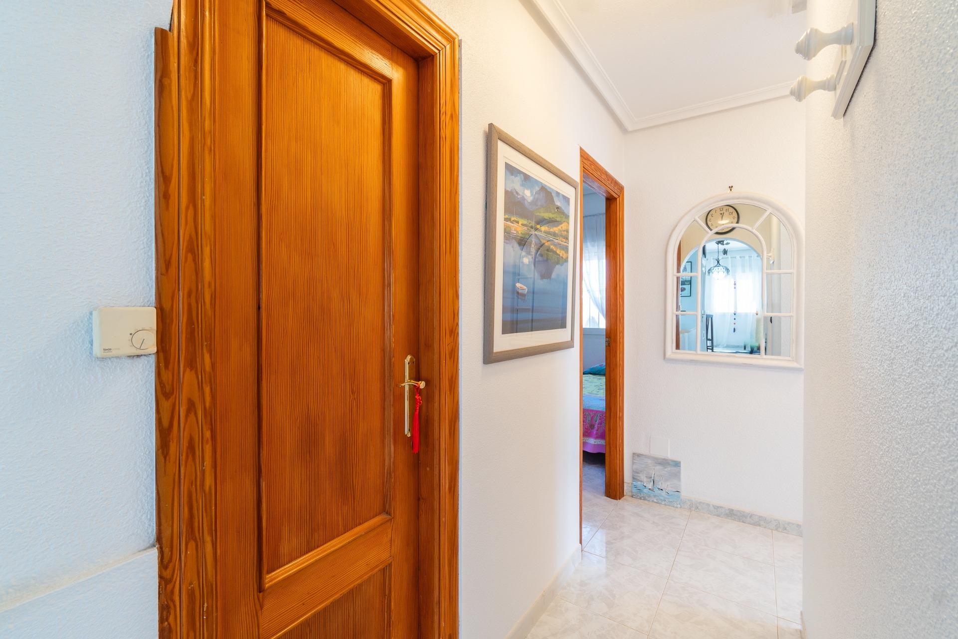 For sale - 3 Bedroom 2 Bathroom Villa in Orihuela Costa - La Zenia  - Alicante