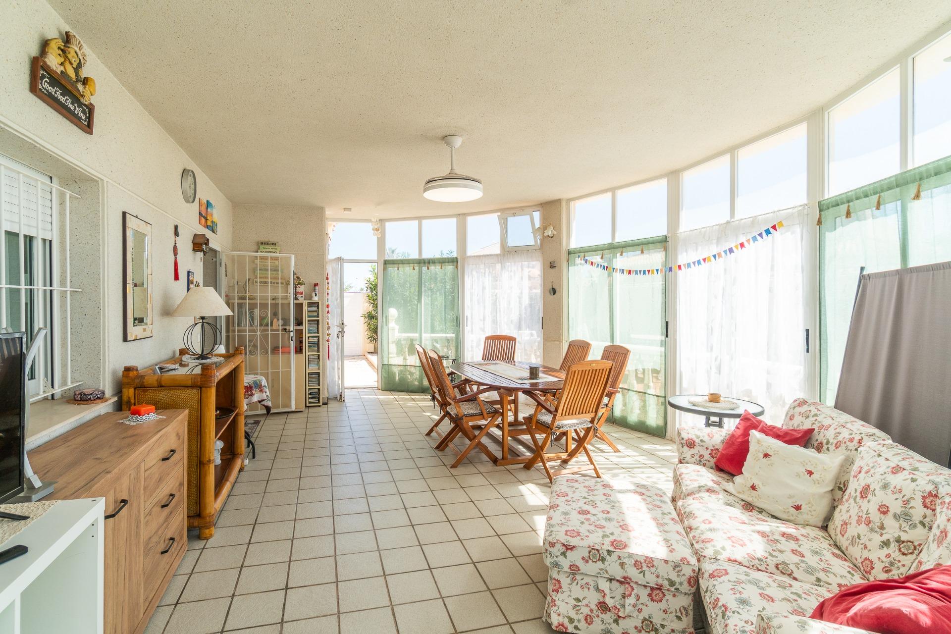 For sale - 3 Bedroom 2 Bathroom Villa in Orihuela Costa - La Zenia  - Alicante