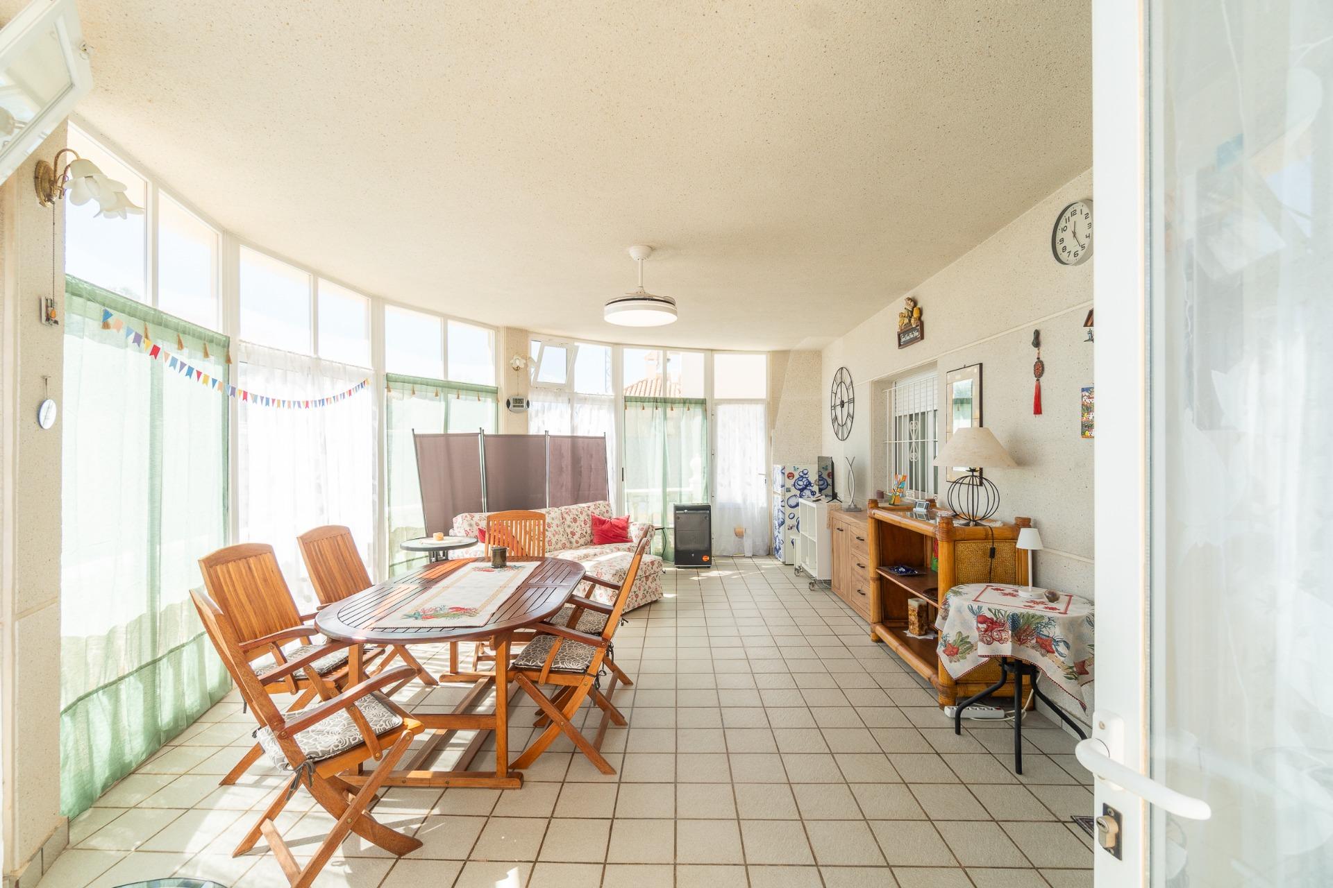 For sale - 3 Bedroom 2 Bathroom Villa in Orihuela Costa - La Zenia  - Alicante