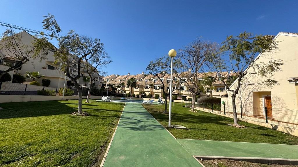 For sale - 2 Bedroom 2 Bathroom Apartment in Villamartin - Las Filipinas  - Alicante