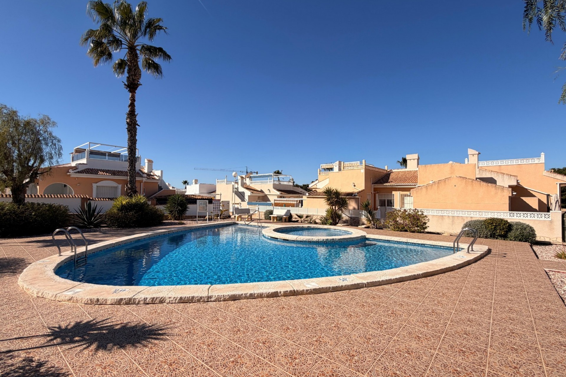 For sale - 2 Bedroom 2 Bathroom Semi-Detached in Ciudad Quesada - Rojales  - -
