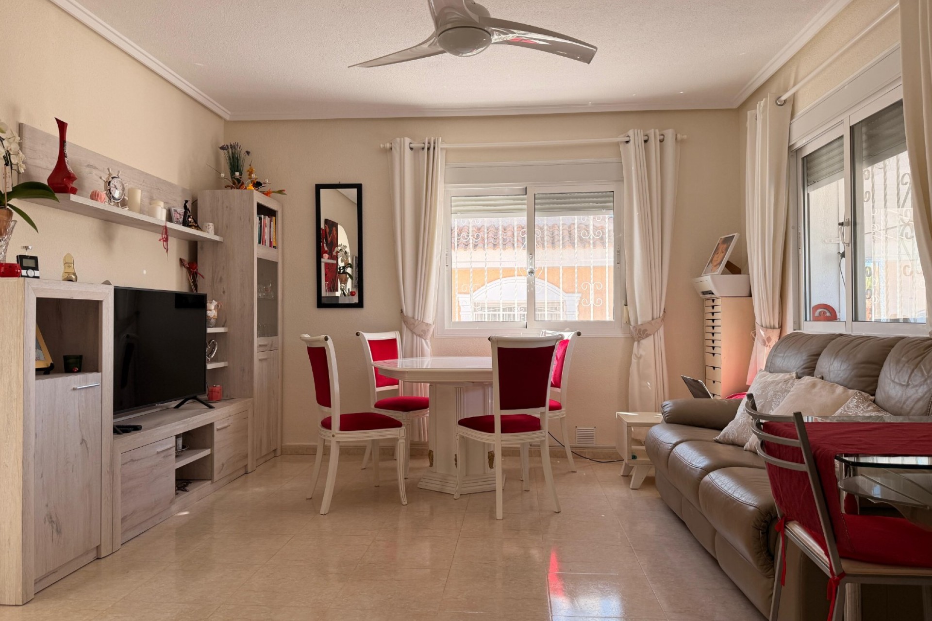 For sale - 2 Bedroom 2 Bathroom Semi-Detached in Ciudad Quesada - Rojales  - -