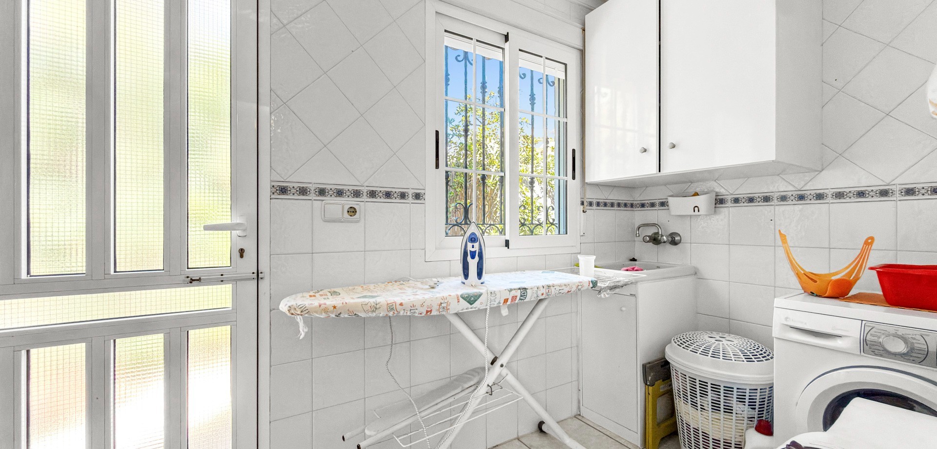 For sale - 5 Bedroom 6 Bathroom Detached Villa in Torrevieja - Torrelamata - La Mata  - Costa Blanca (Alicante)