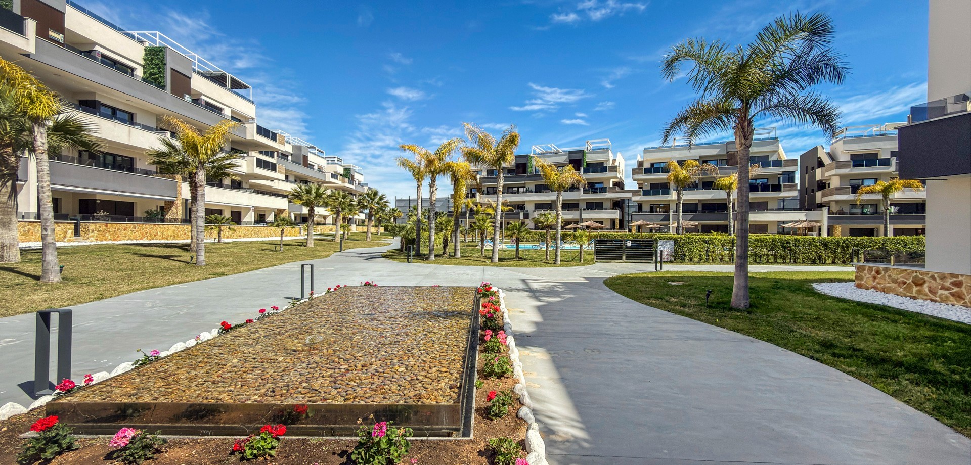 For sale - 3 Bedroom 2 Bathroom Apartment in Orihuela Costa - Playa Flamenca  - Costa Blanca (Alicante)