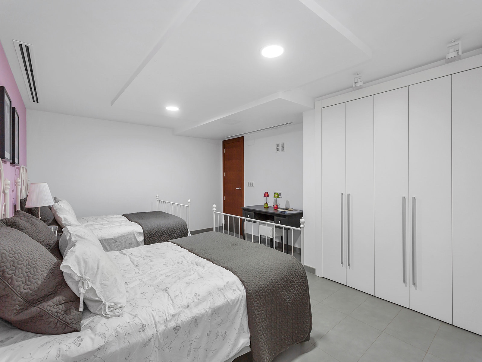 For sale - 6 Bedroom 7 Bathroom Villa in Algorfa - La Finca Golf  - Alicante