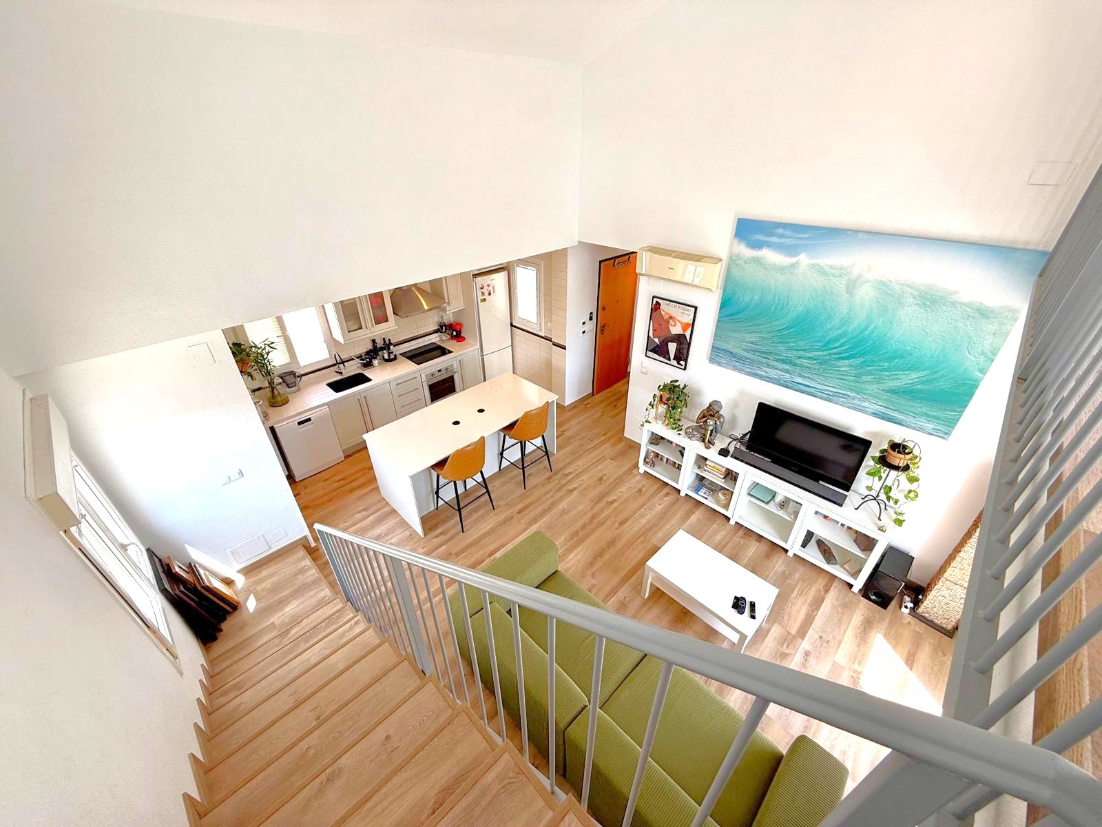 For sale - 2 Bedroom 1 Bathroom Penthouse in Villamartin - Villamartín  - Alicante