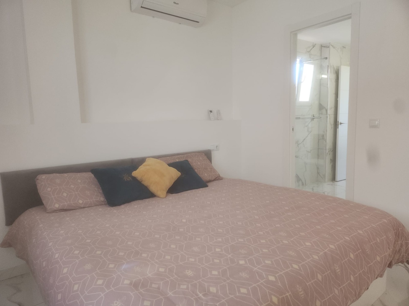 For sale - 1 Bedroom 1 Bathroom Apartment in Orihuela Costa - Villamartín  - Alicante