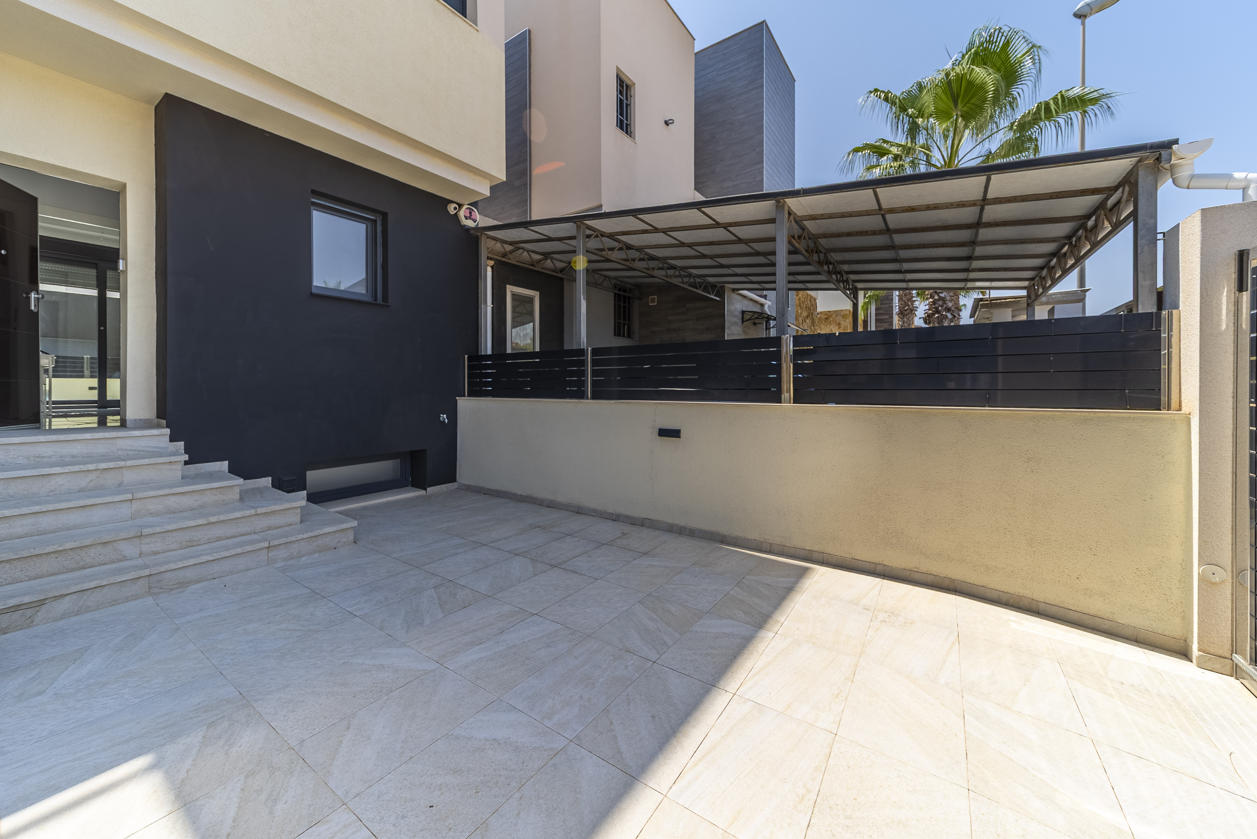 For sale - 4 Bedroom 4 Bathroom Villa in Orihuela Costa - Lomas De Cabo Roig  - Alicante