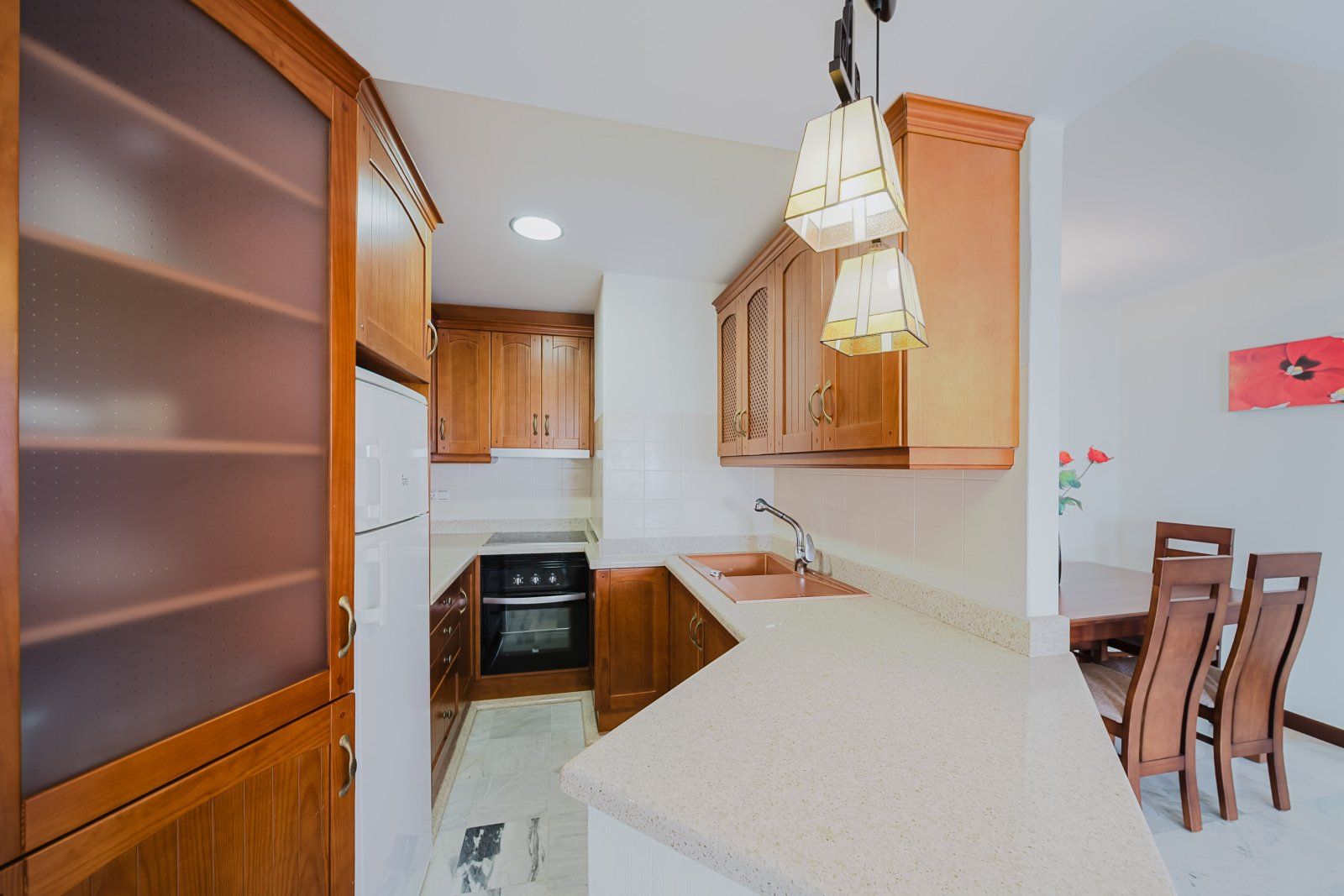 For sale - 3 Bedroom 2 Bathroom Apartamento in Torrevieja - Playa de Los Locos  - Alicante