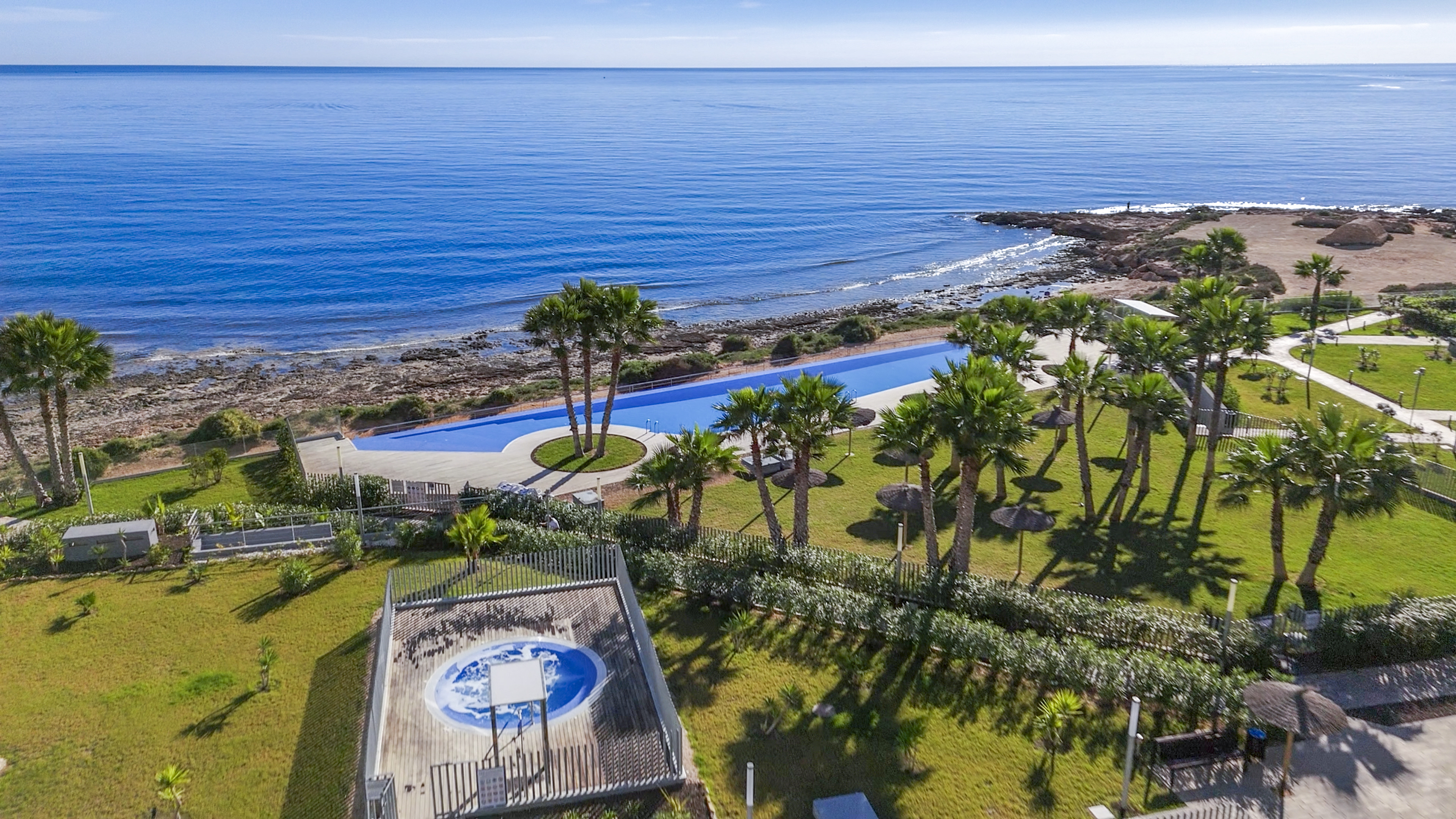 For sale - 2 Bedroom 2 Bathroom Apartamento in Torrevieja - Punta Prima  - Alicante