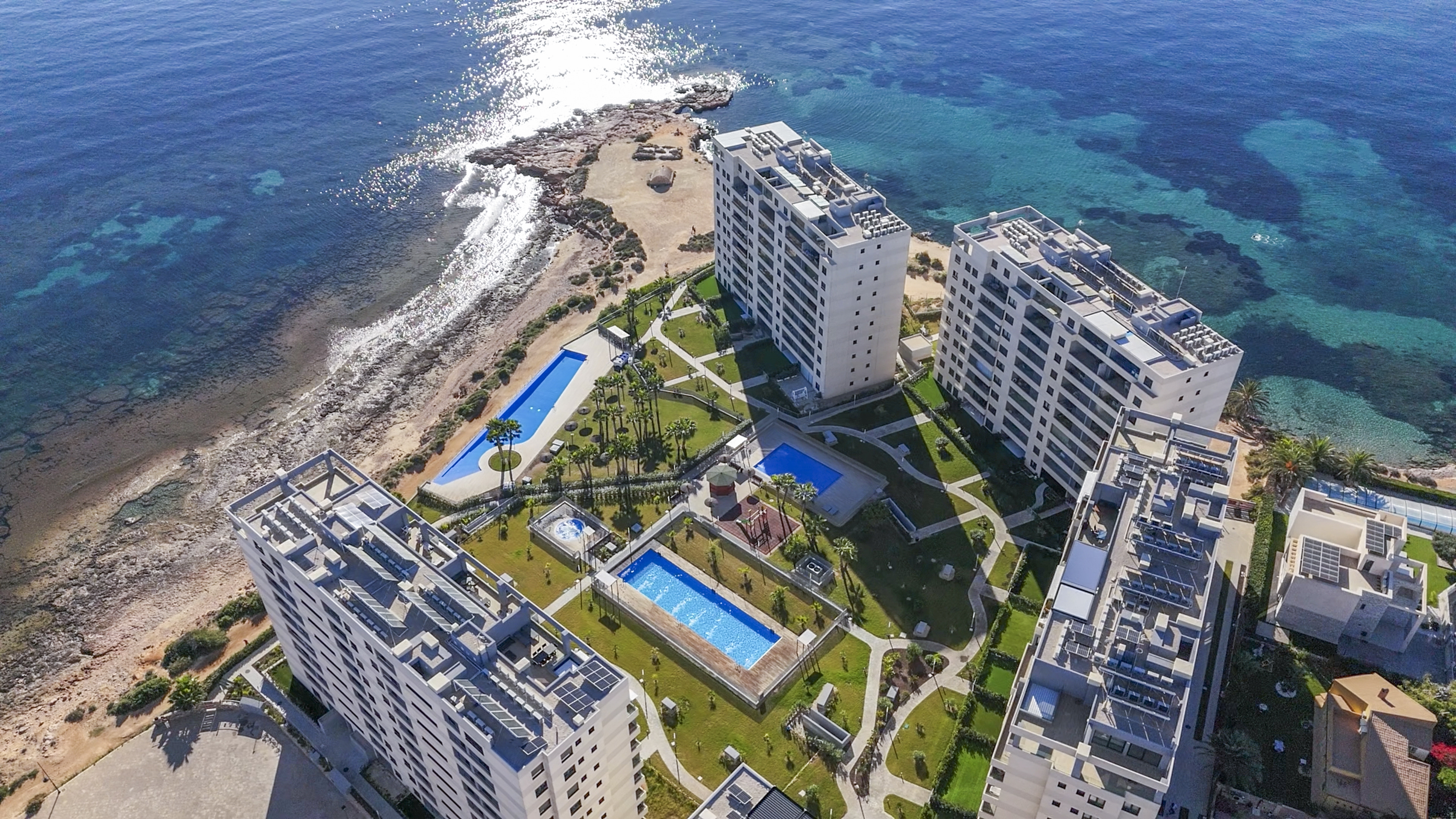 For sale - 2 Bedroom 2 Bathroom Apartamento in Torrevieja - Punta Prima  - Alicante