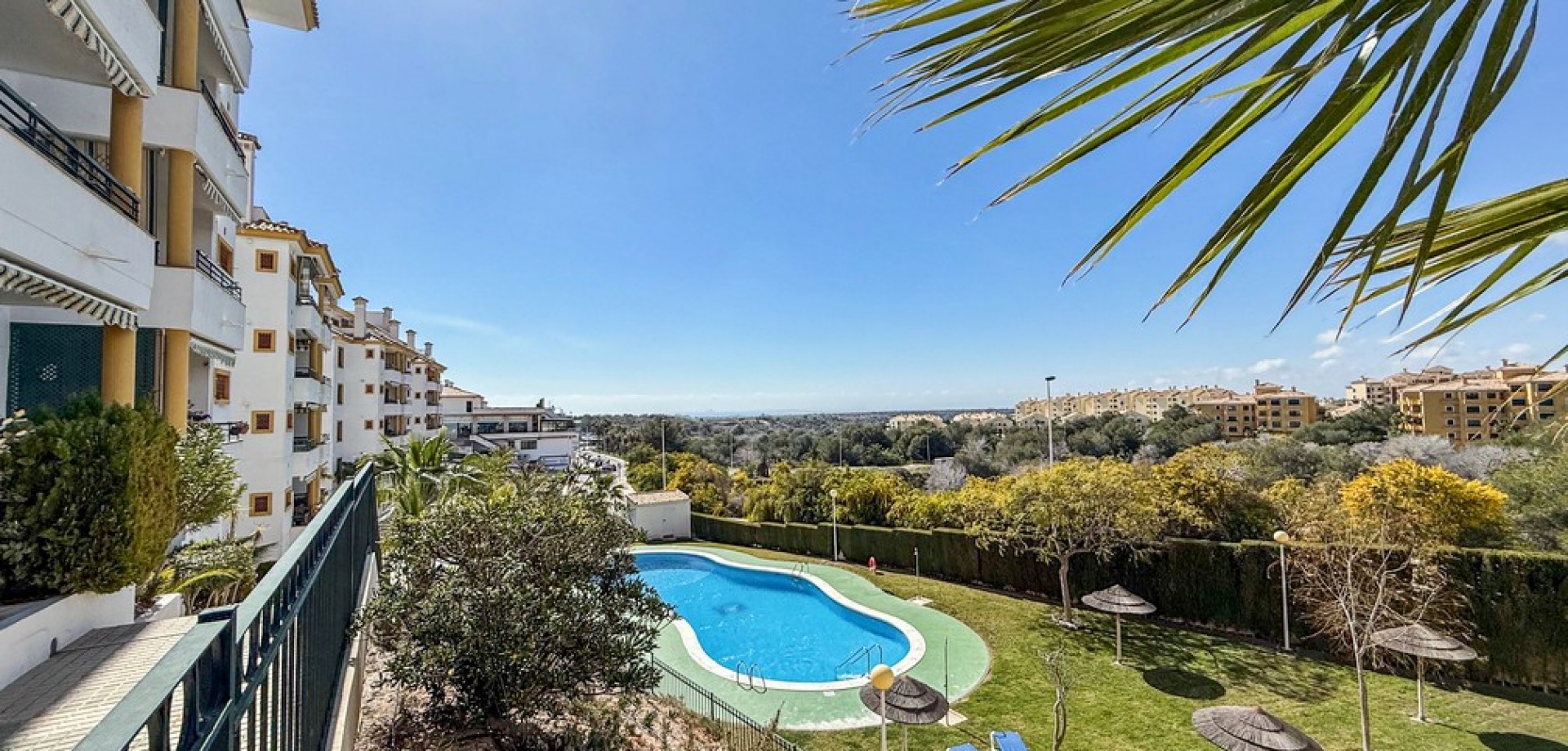 For sale - 2 Bedroom 2 Bathroom Apartment in Orihuela Costa - Lomas de Campoamor  - Costa Blanca (Alicante)