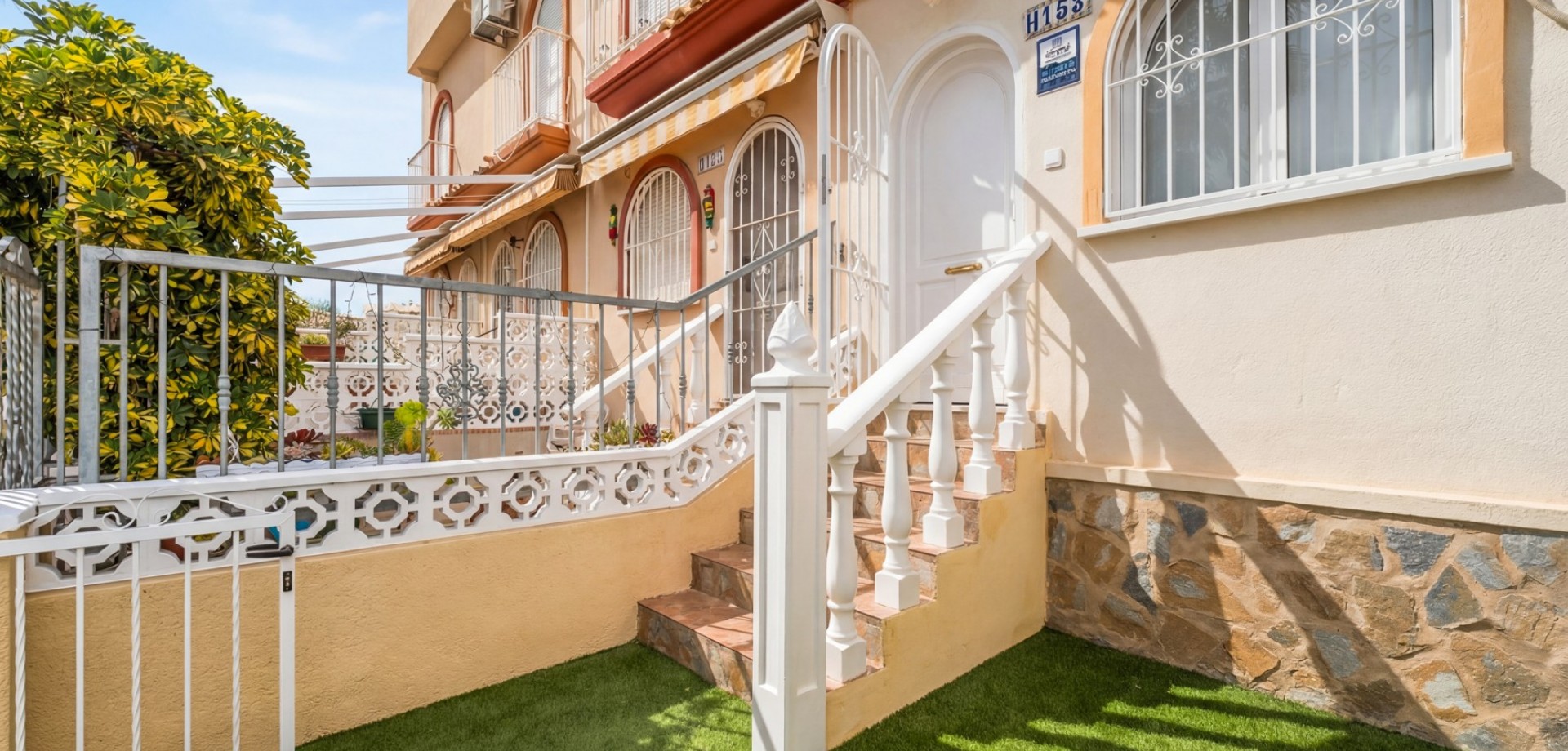 For sale - 2 Bedroom 1 Bathroom Townhouse in Orihuela Costa - La Florida  - Costa Blanca (Alicante)