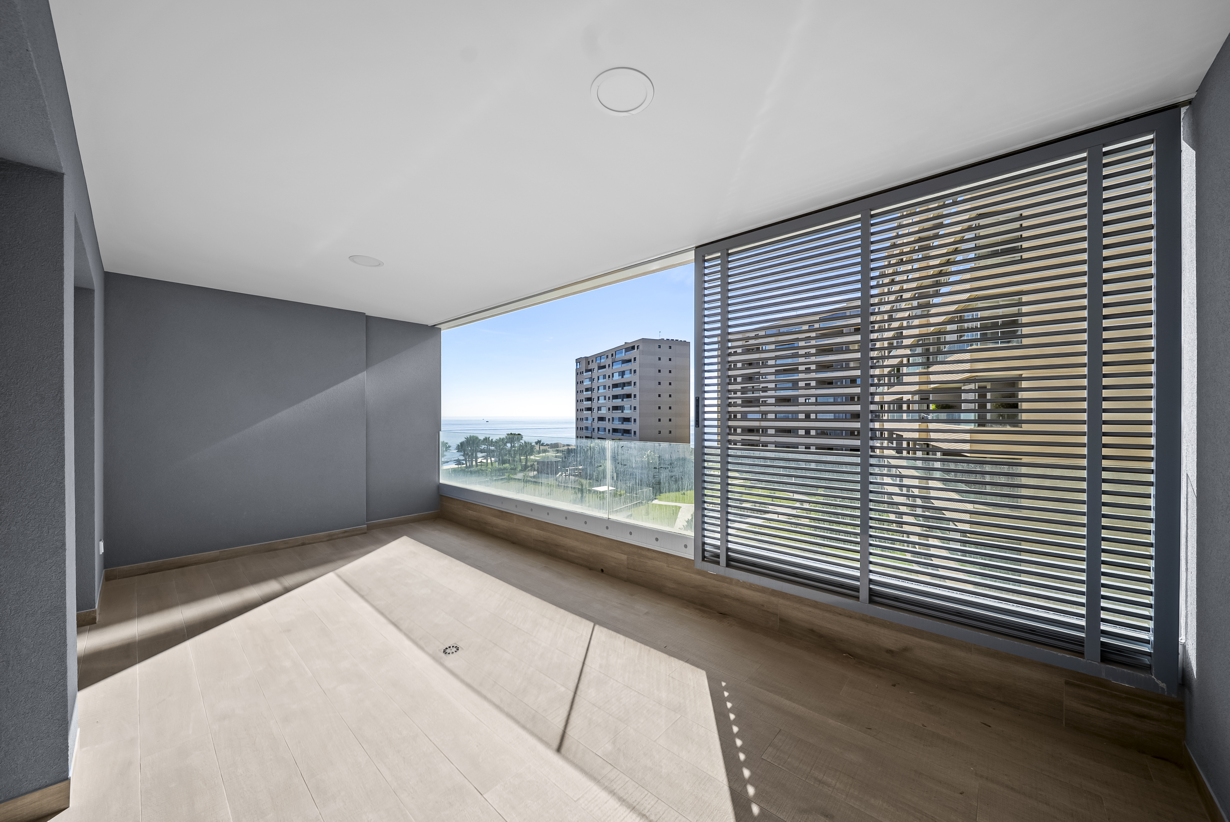 For sale - 3 Bedroom 2 Bathroom Apartamento in Torrevieja - Punta Prima  - Alicante