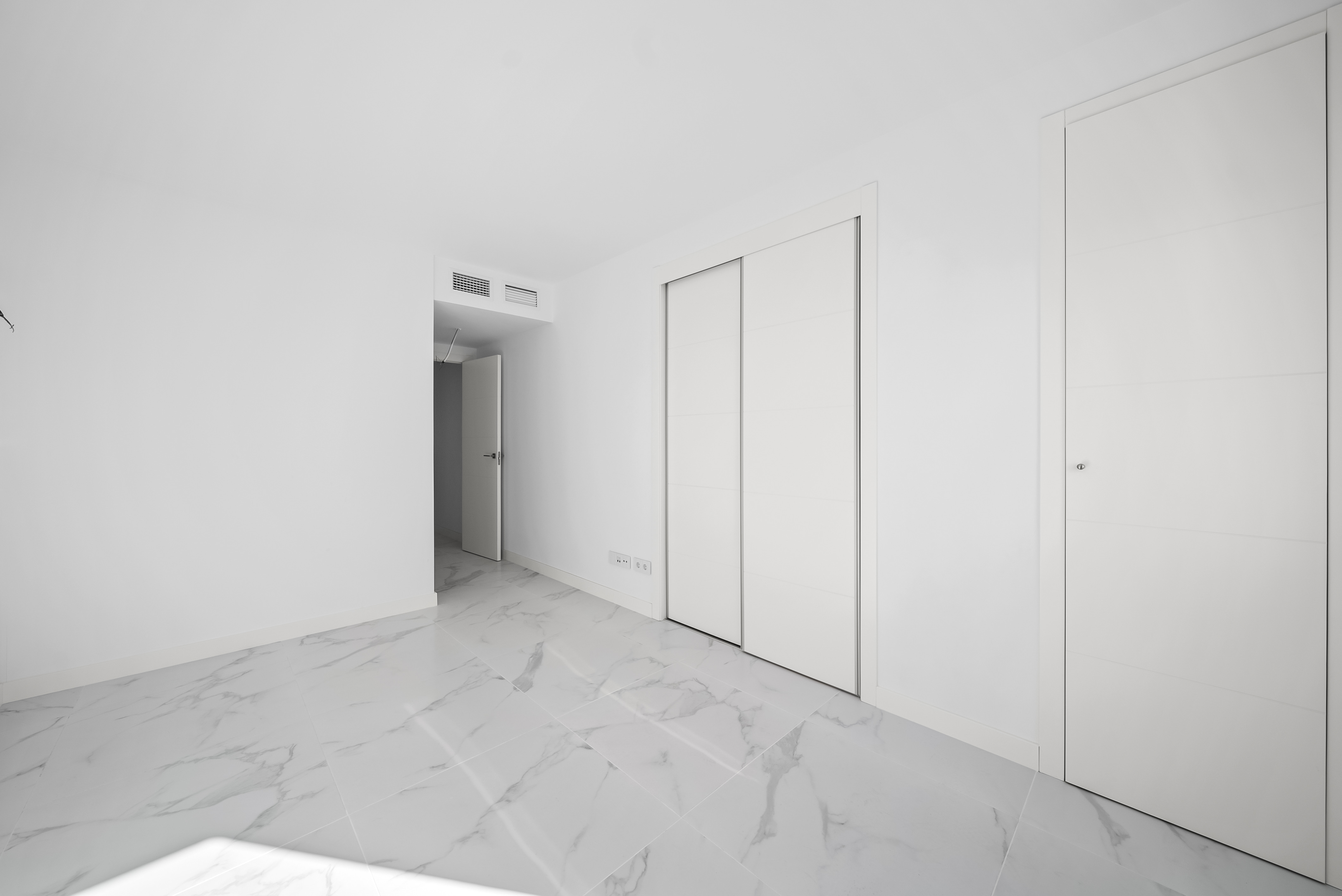 For sale - 3 Bedroom 2 Bathroom Apartamento in Torrevieja - Punta Prima  - Alicante